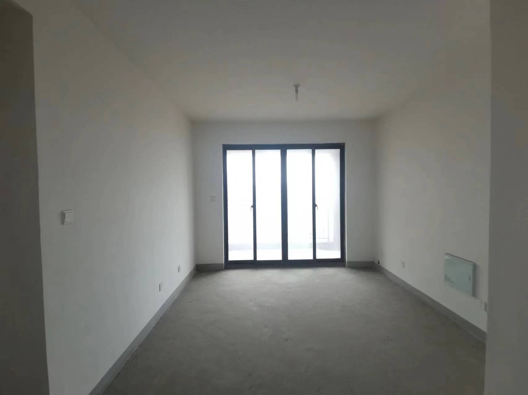江景国际家园 2室2厅1卫 82m²