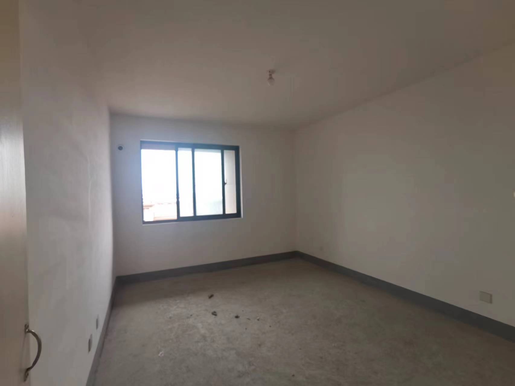 外滩花苑 3室1厅1卫 113.00m&sup2;