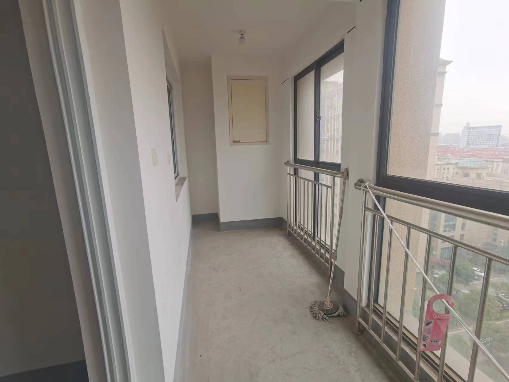 外滩花苑 3室1厅1卫 113.00m&sup2;