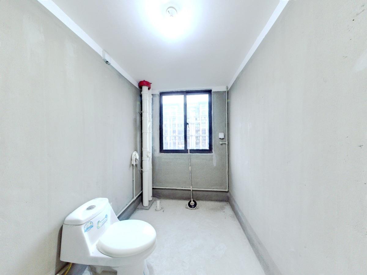 外滩花苑 3室1厅1卫 113.00m&sup2;