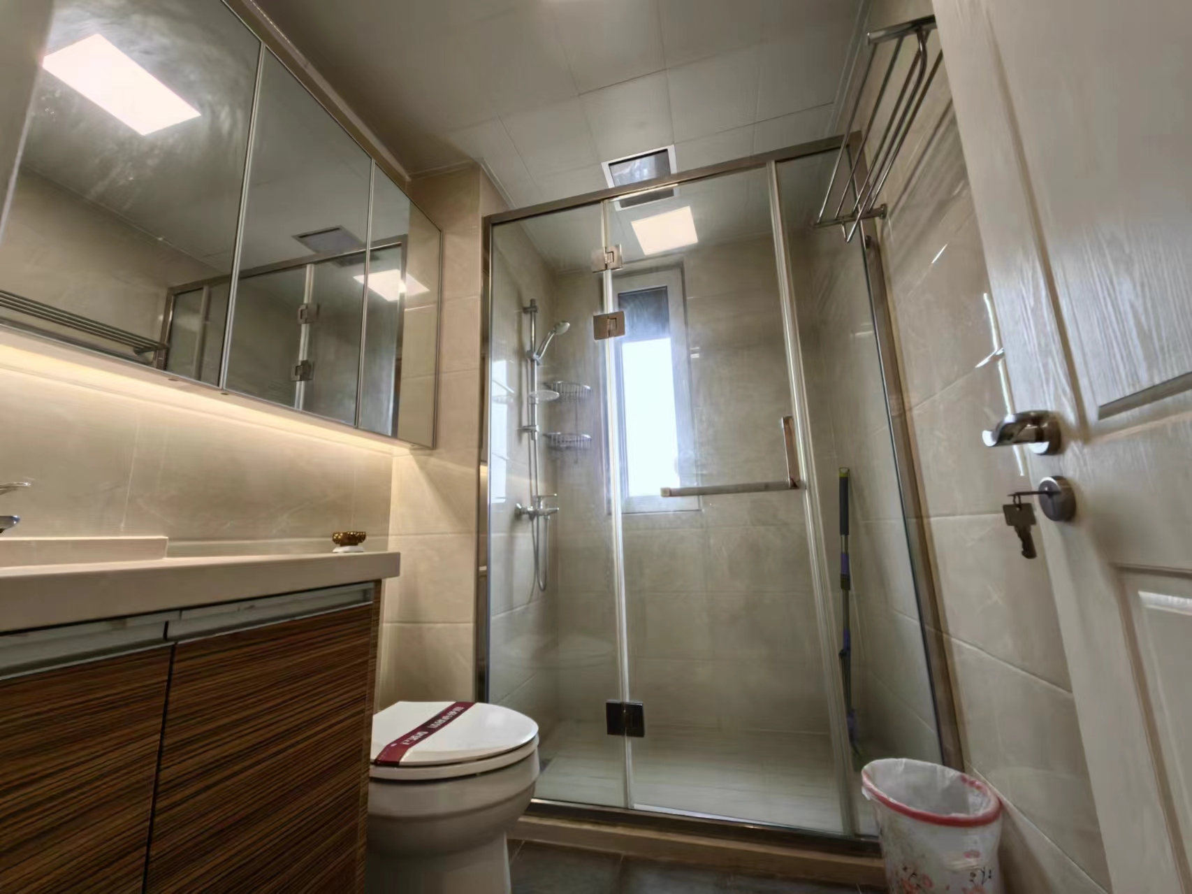 中海碧林湾 3室2厅2卫 114m&sup2;