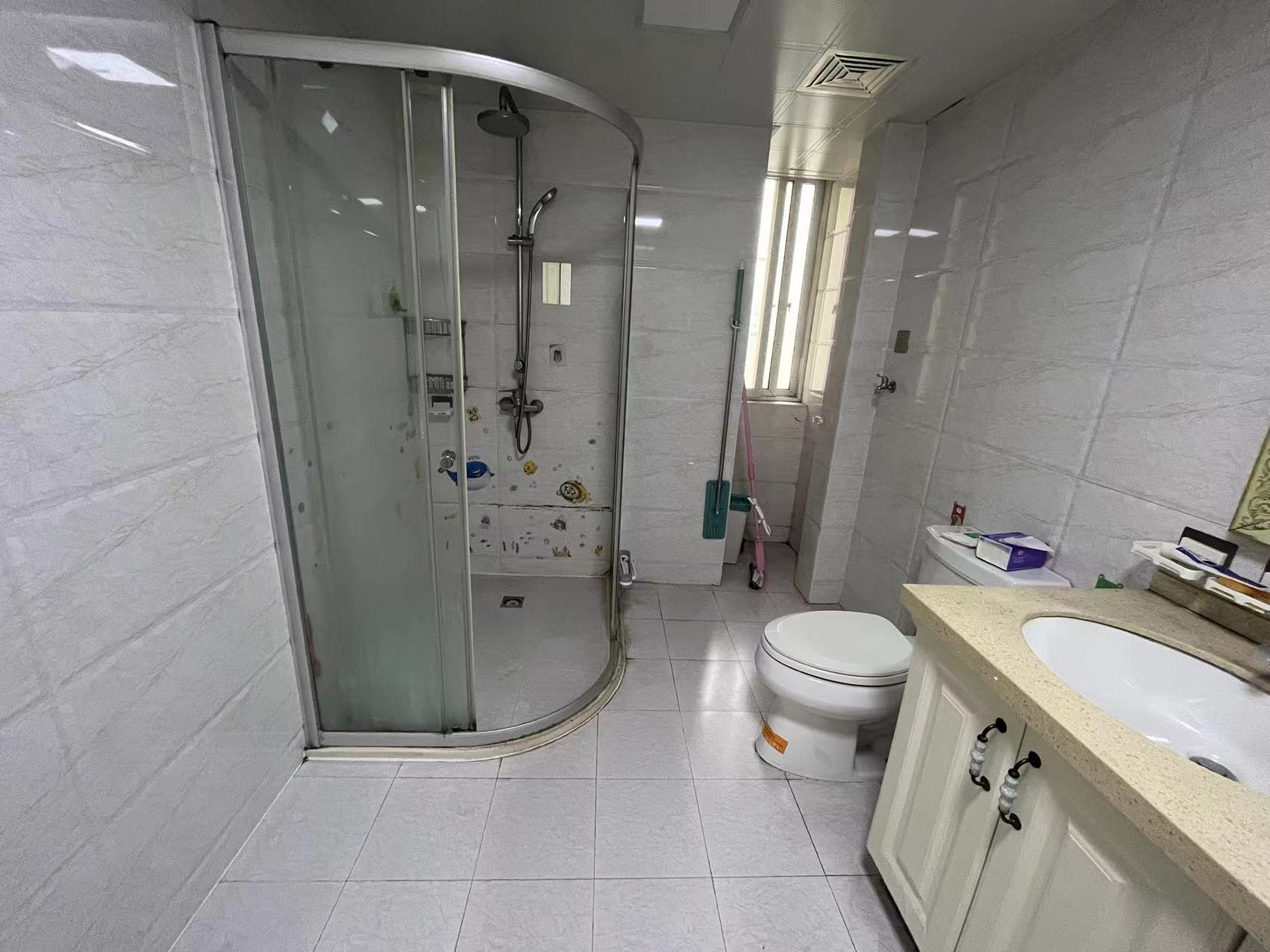 城港花苑东区 2室1厅1卫 101m&sup2;