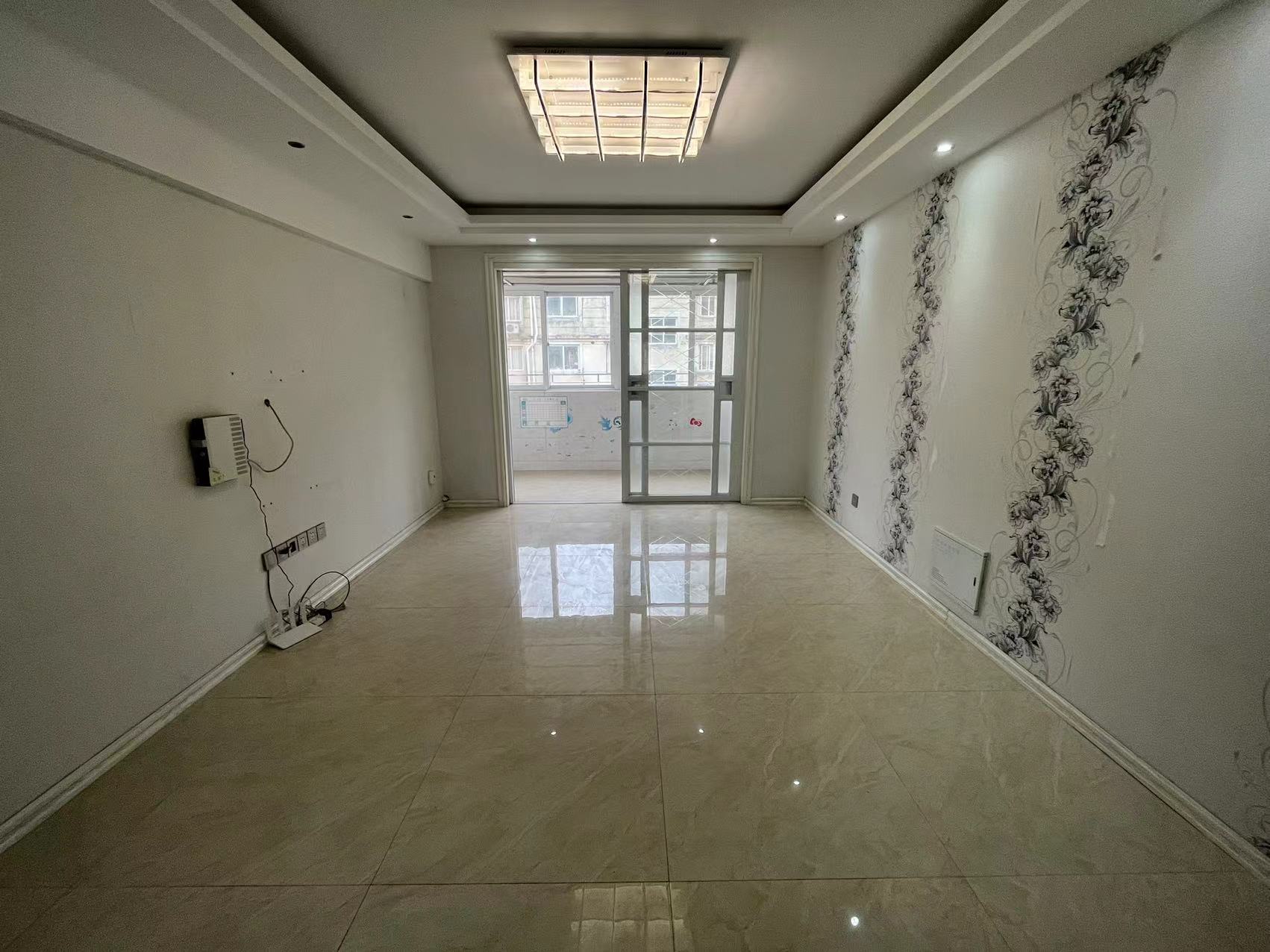 城港花苑东区 2室1厅1卫 101m&sup2;