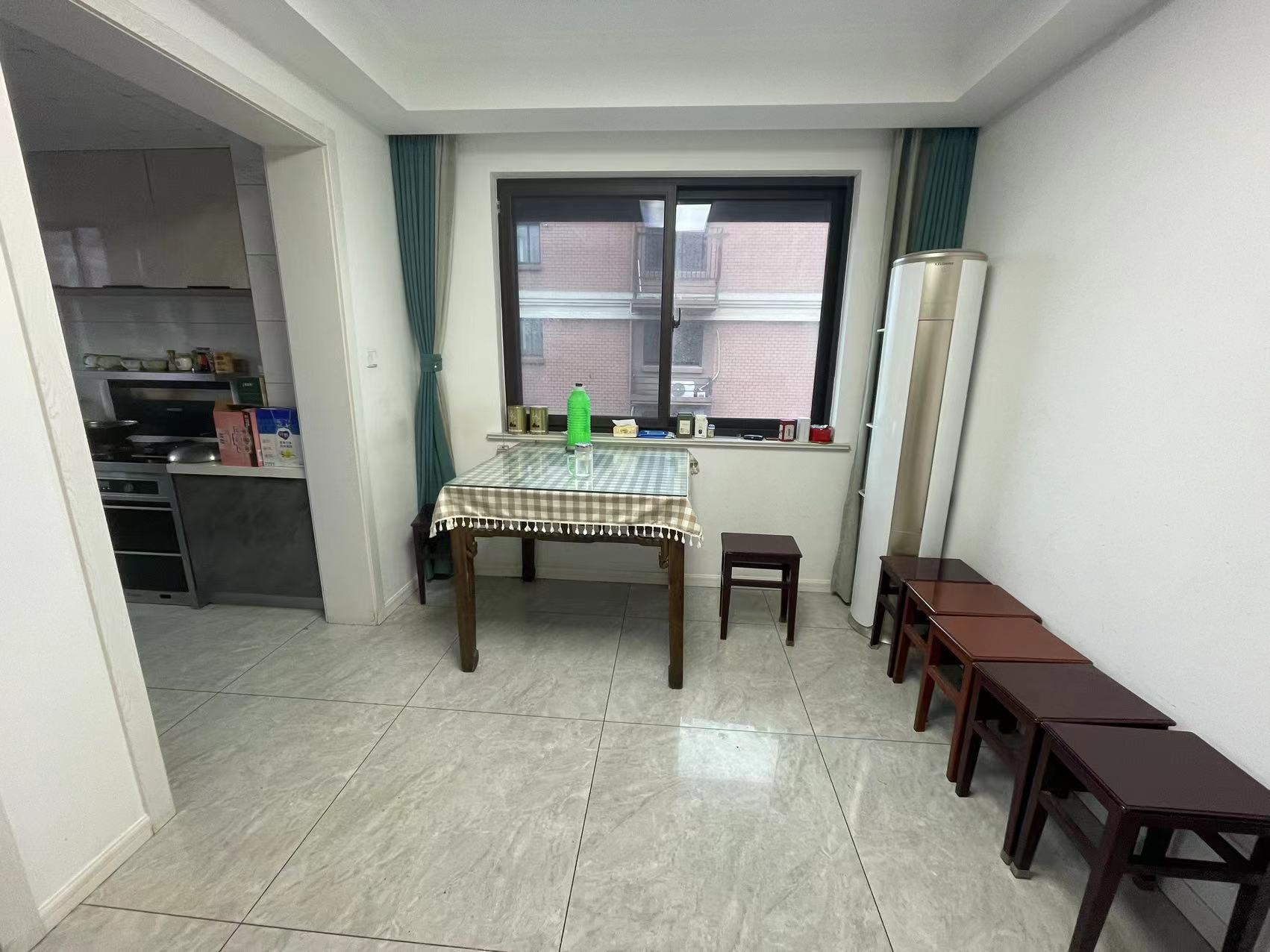 光明嘉苑 2室1厅1卫 72m²