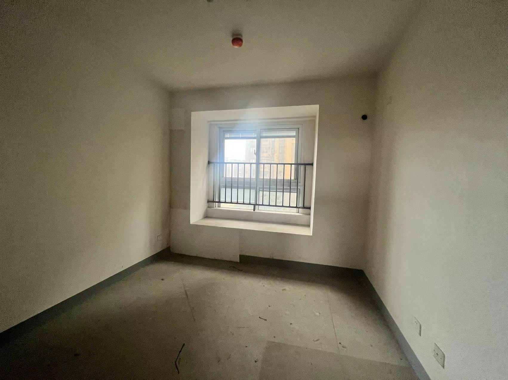 新城香溢紫郡 3室1厅1卫 96.5m&sup2;