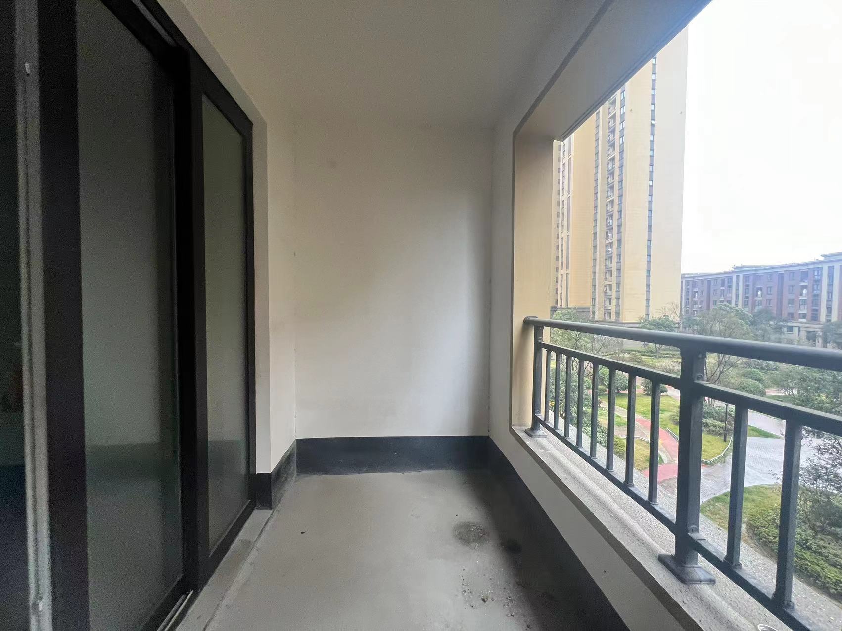 新城香溢紫郡 3室1厅1卫 96.5m&sup2;