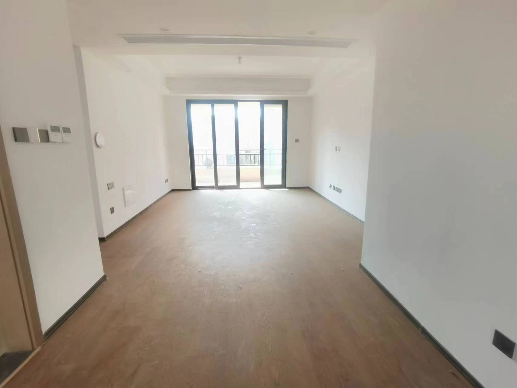 春风南岸西园 4室2厅2卫 140.72m²