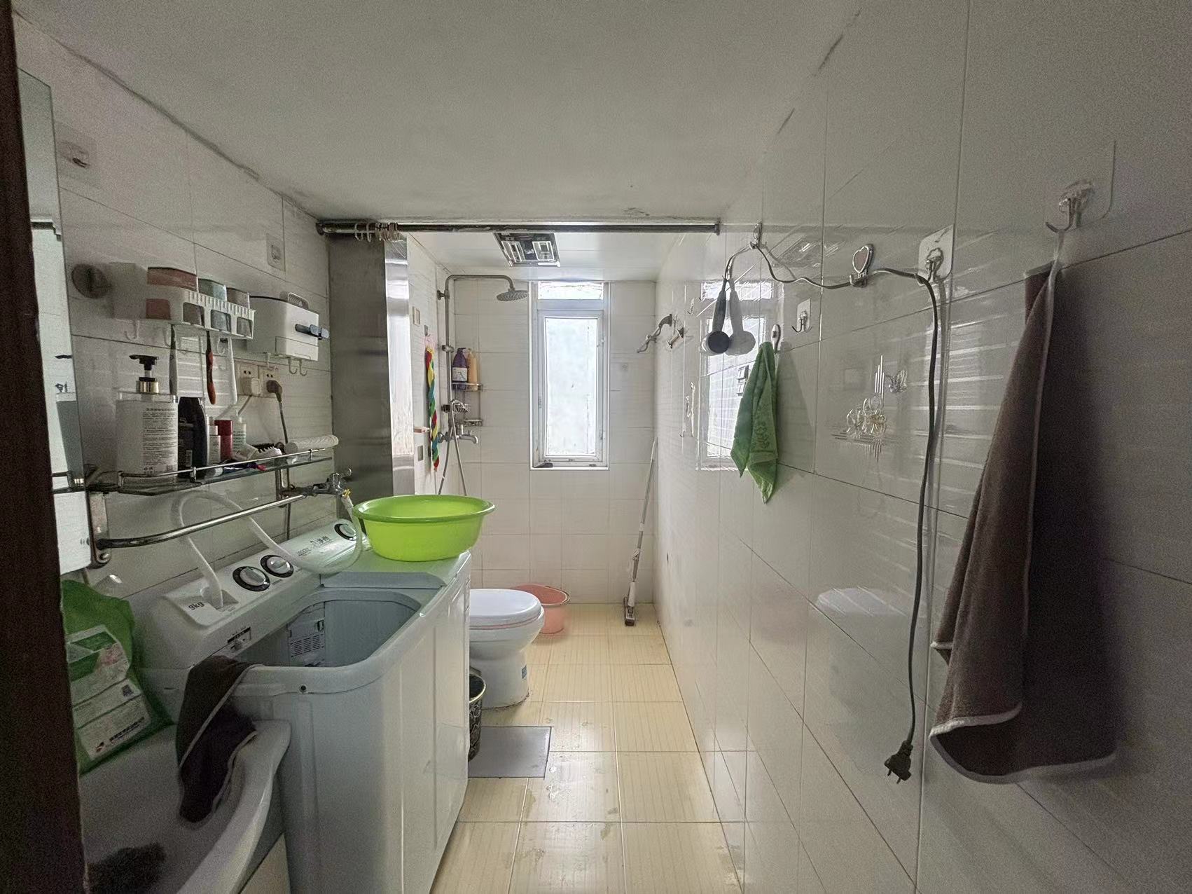 外滩小区 1室1厅1卫 57.11m&sup2;