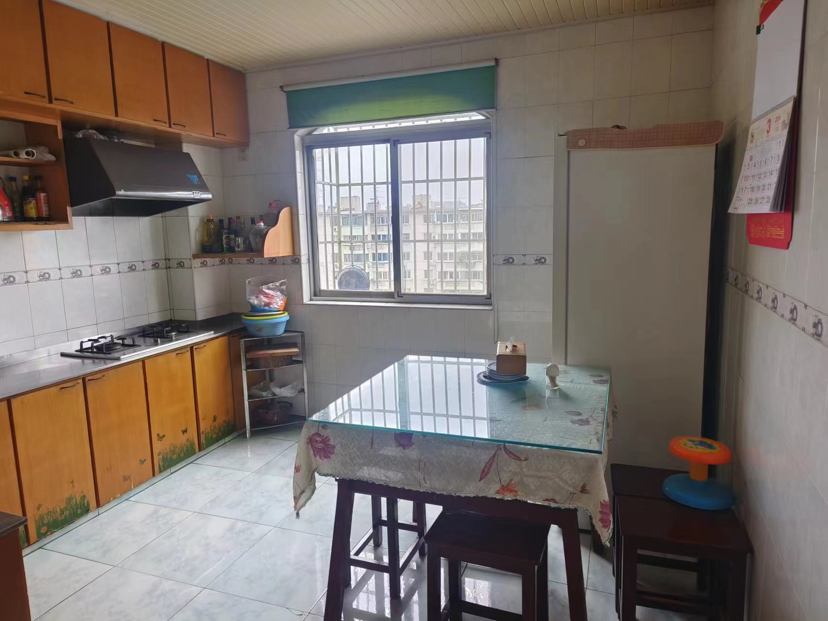 虹桥西村 3室2厅1卫 126.99m&sup2;