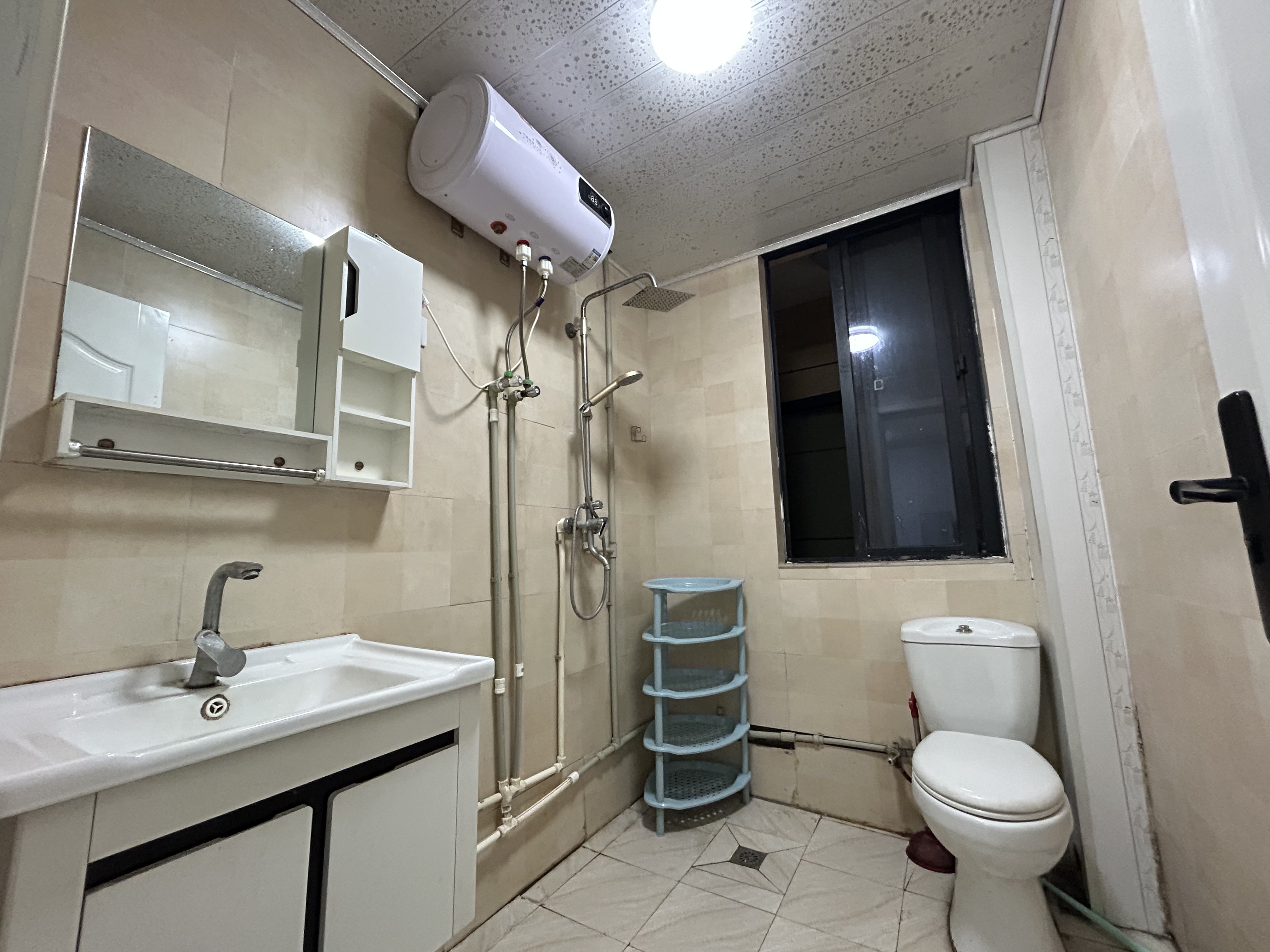 融悦华庭 2室2厅1卫 86m&sup2;