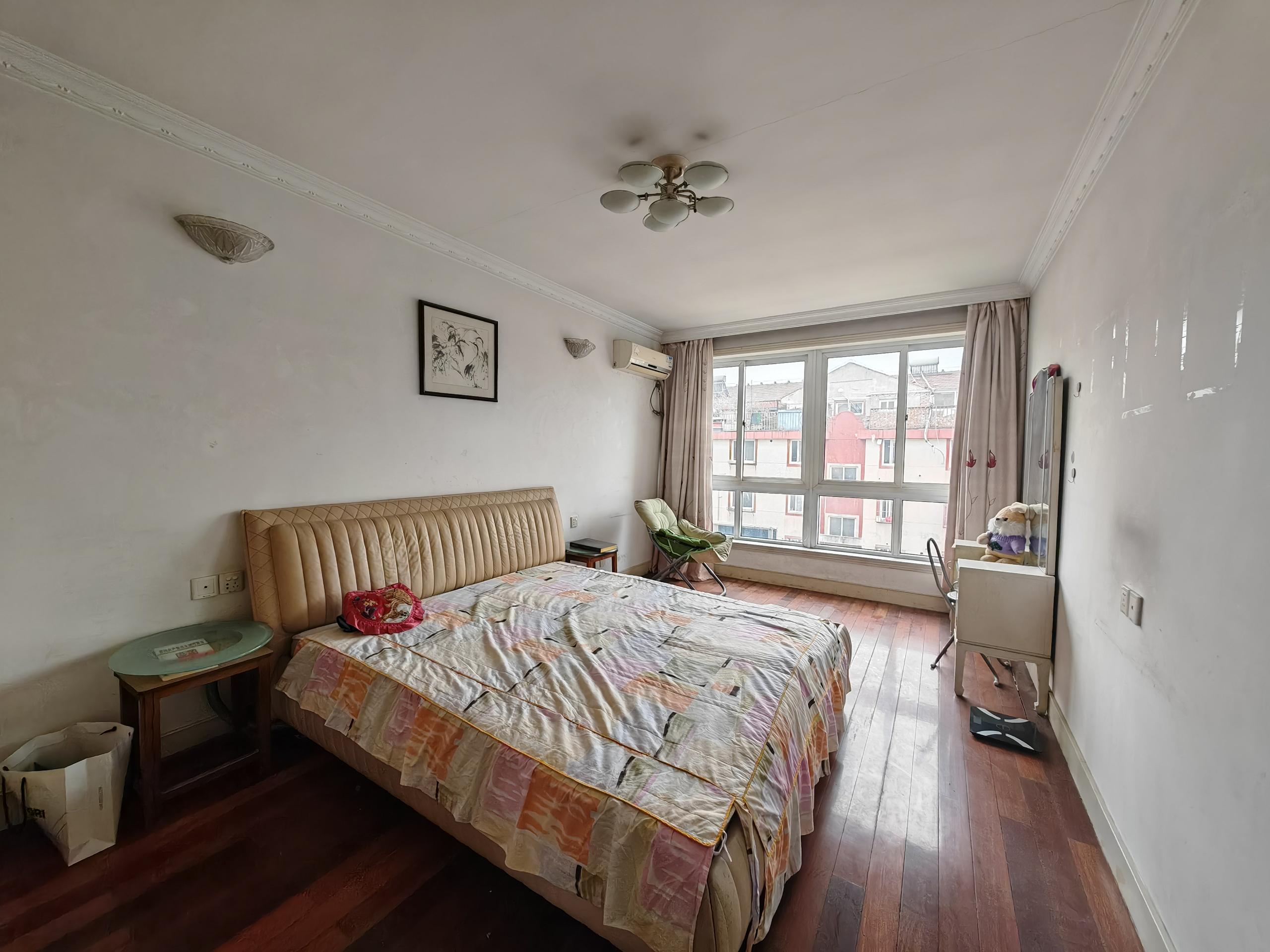 北园新村 3室2厅1卫 134.56m&sup2;