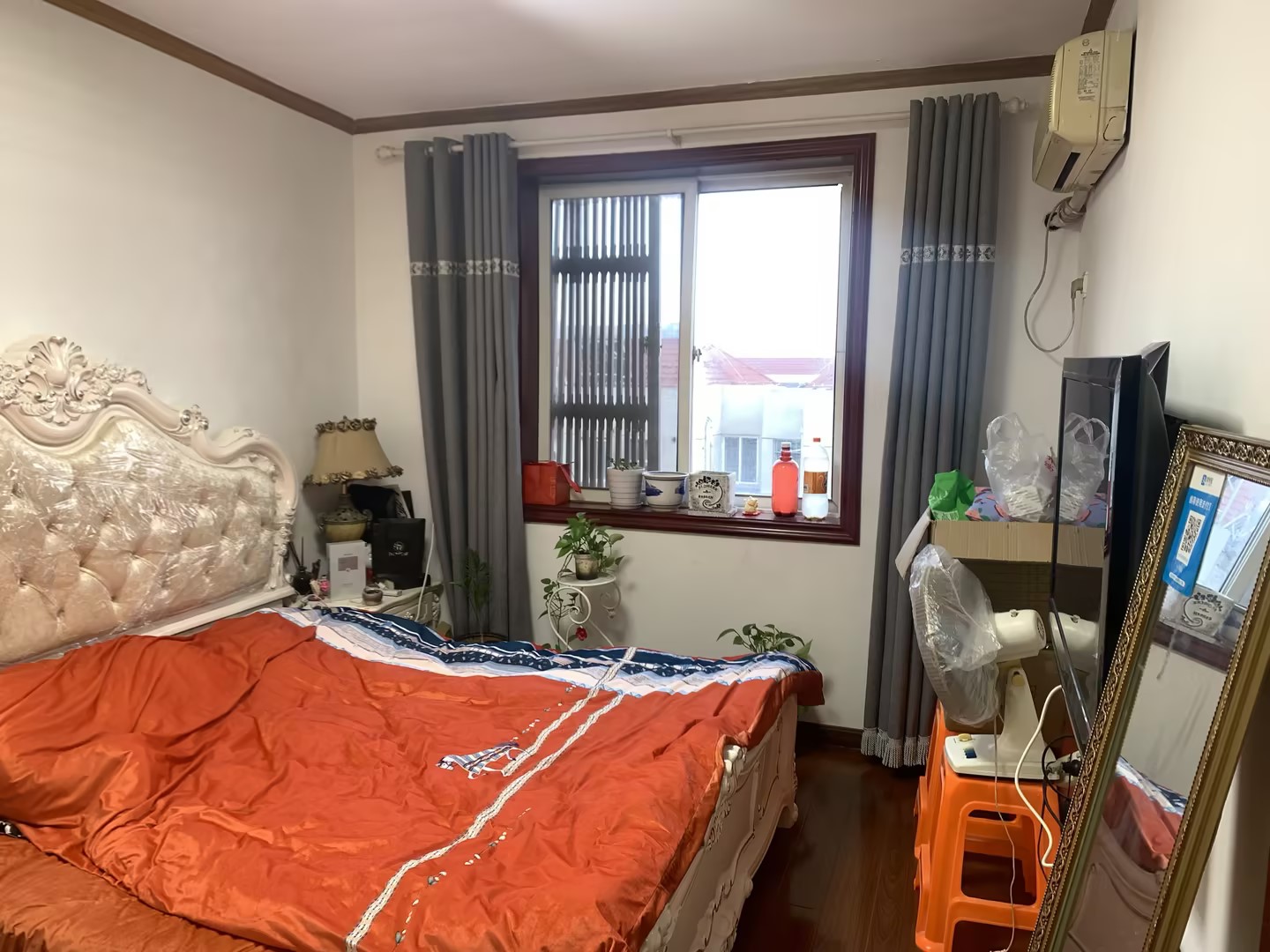 虹桥新村(朝霞路) 2室1厅1卫 60m&sup2;