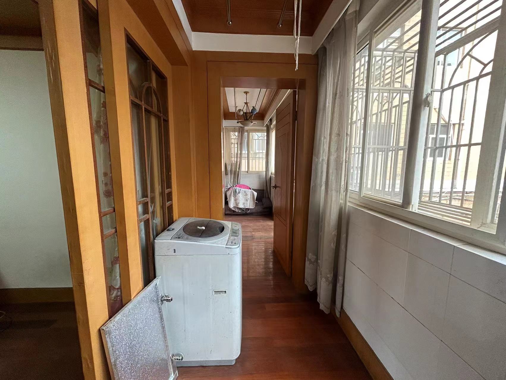 濠西园 1室1厅卫 26m&sup2;