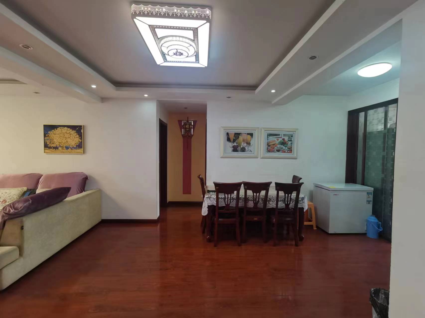 跃龙小苑 7室3厅2卫 220m&sup2;