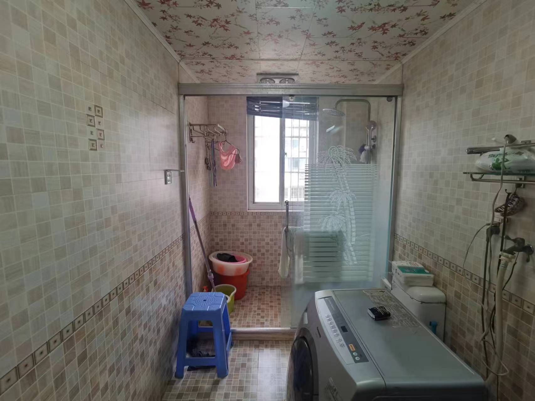 跃龙小苑 7室3厅2卫 220m&sup2;