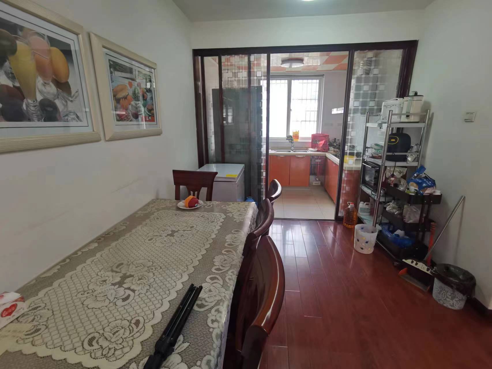 跃龙小苑 7室3厅2卫 220m&sup2;