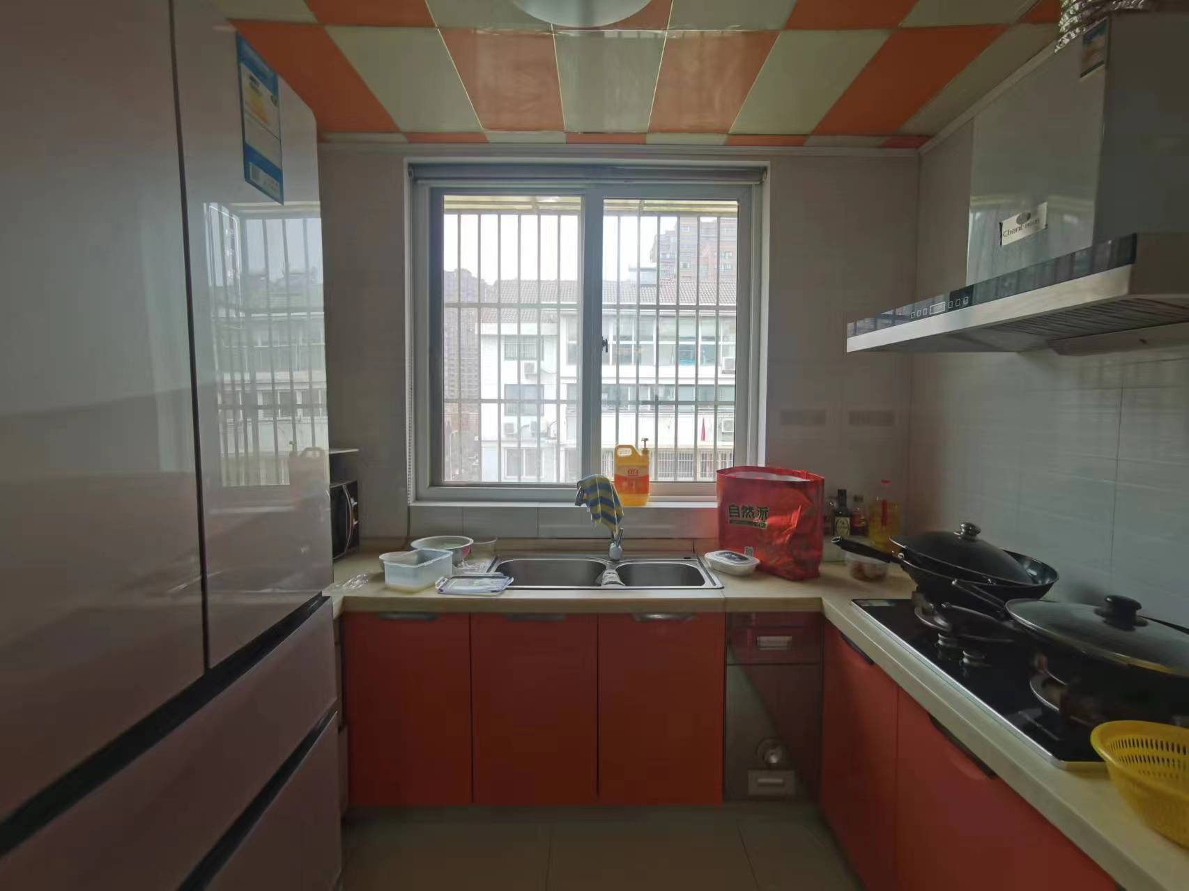 跃龙小苑 7室3厅2卫 220m&sup2;