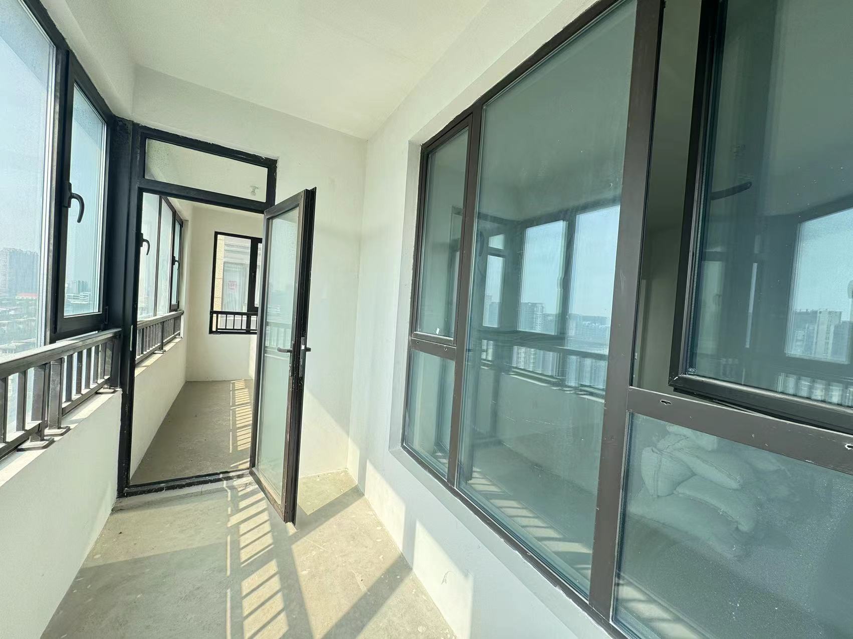 苏建名都城 3室2厅1卫 108m&sup2;