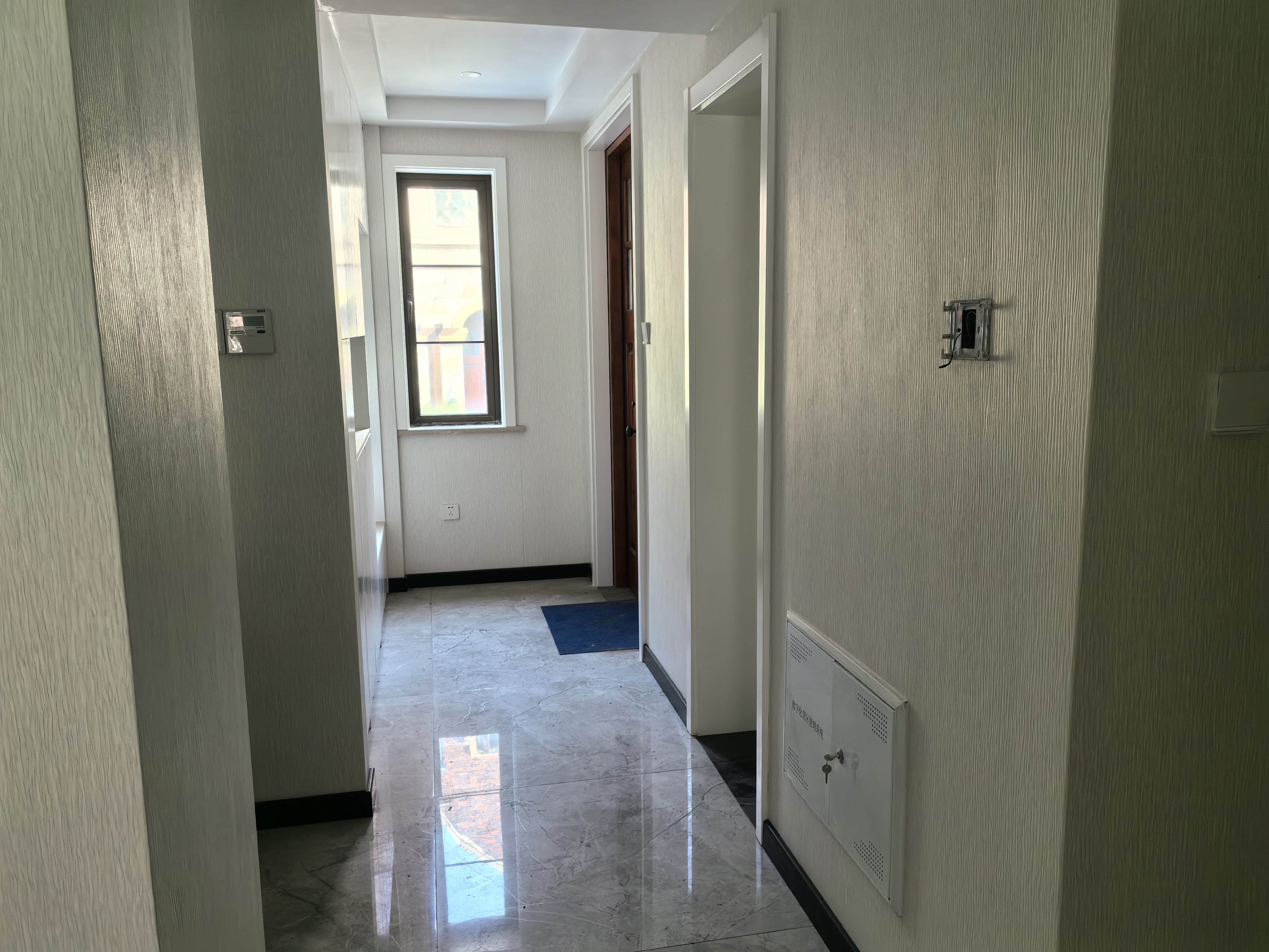 紫琅上郡 5室2厅1卫 235.00m&sup2;