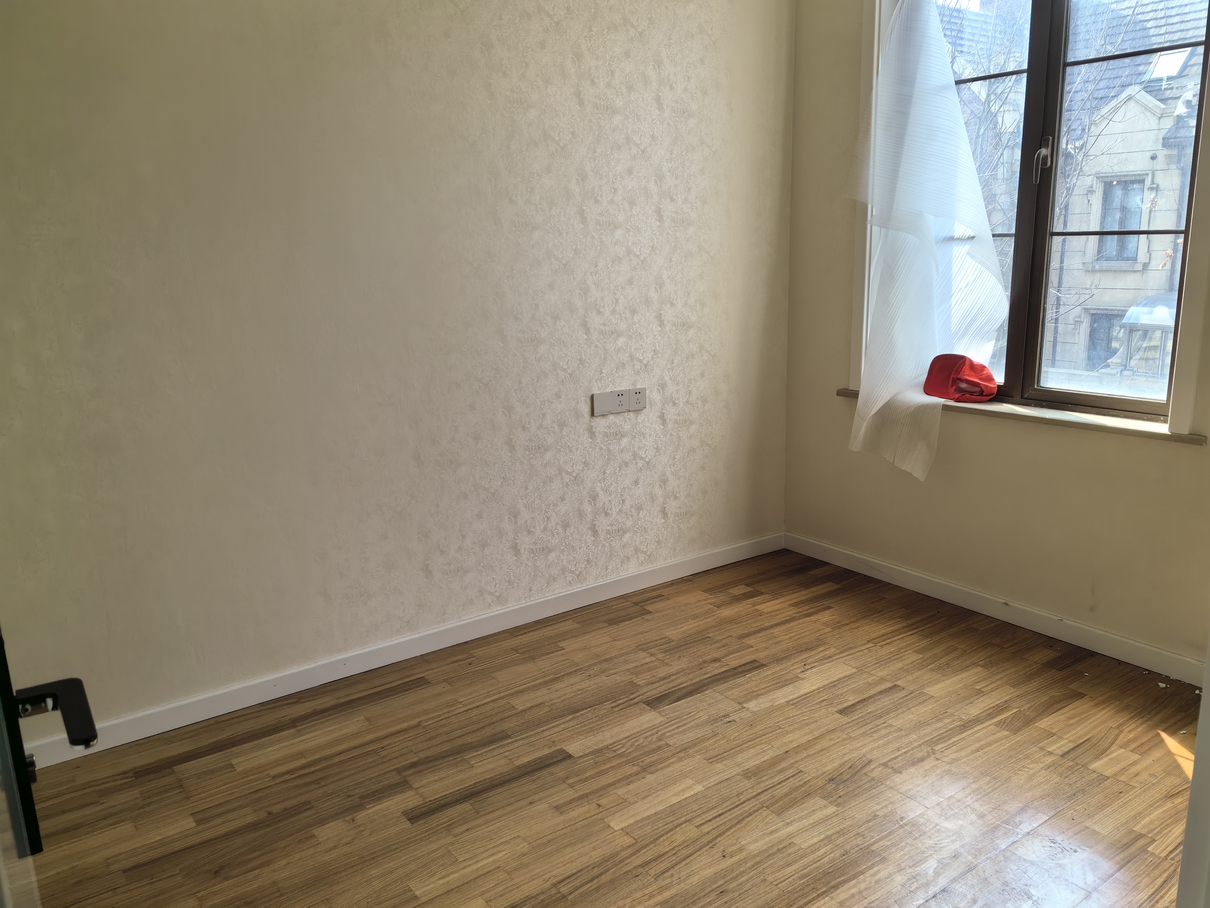 紫琅上郡 5室2厅1卫 235.00m&sup2;