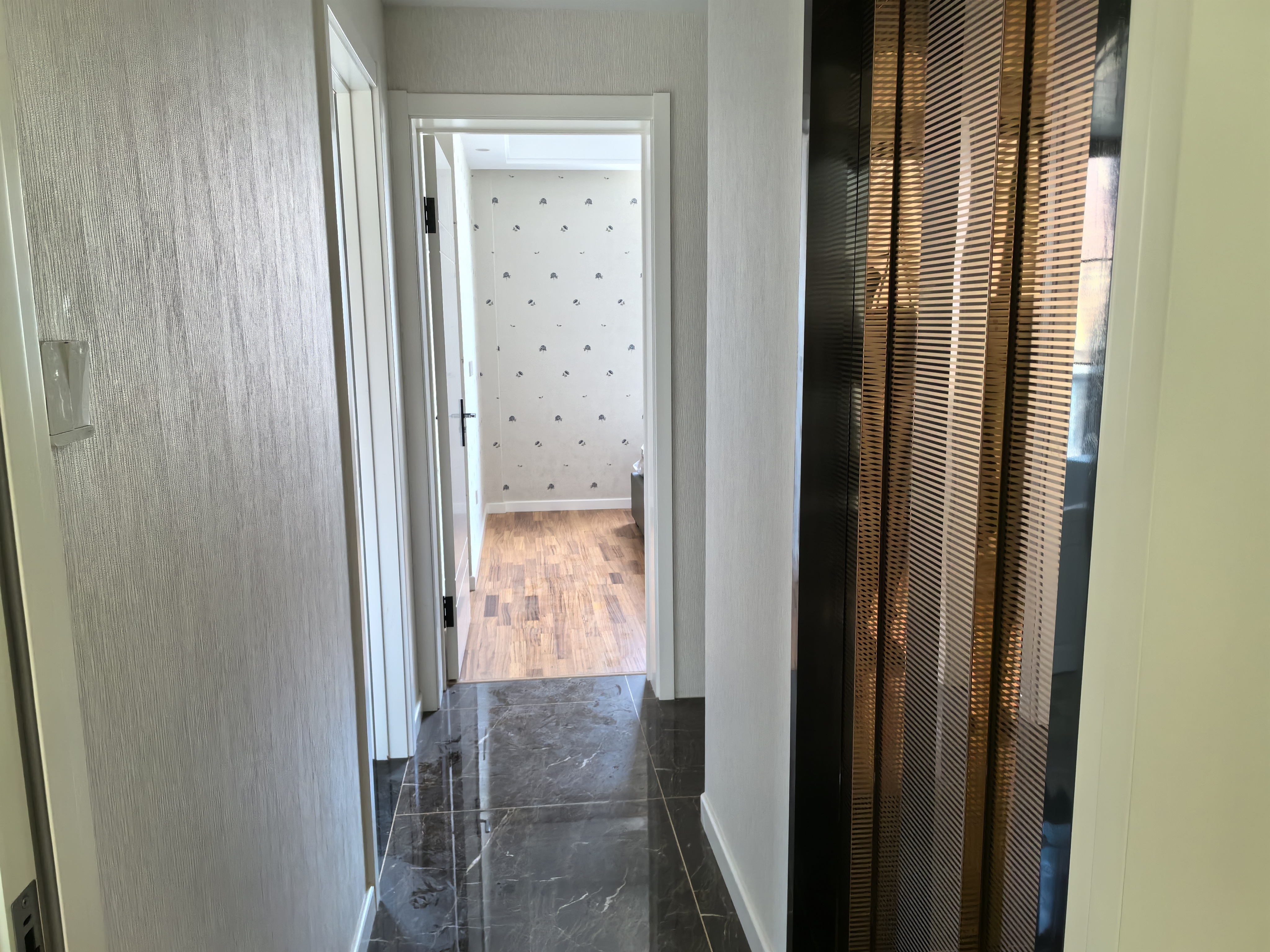 紫琅上郡 5室2厅1卫 235.00m&sup2;