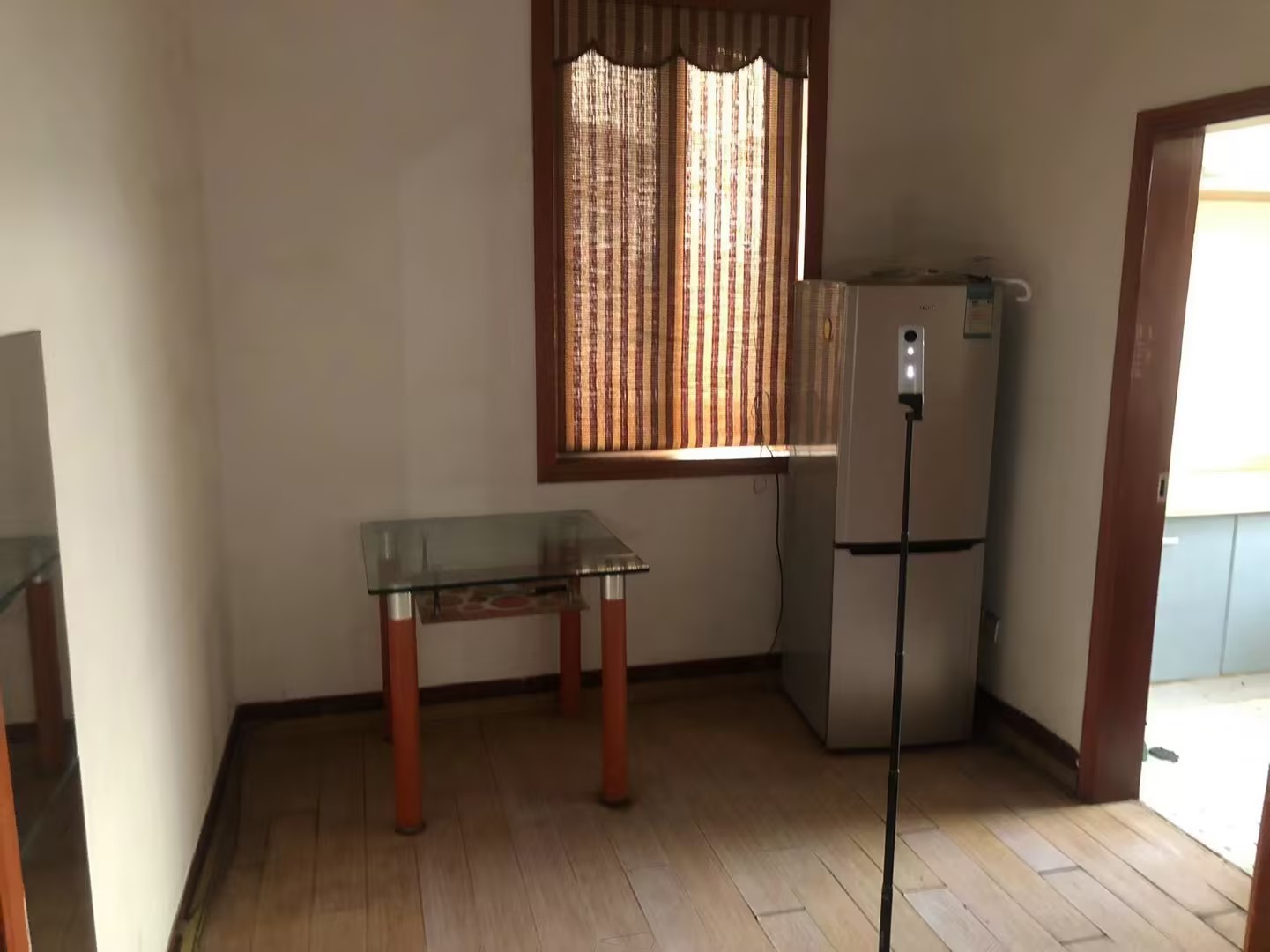 虹桥新村(朝霞路) 1室1厅1卫 42m²