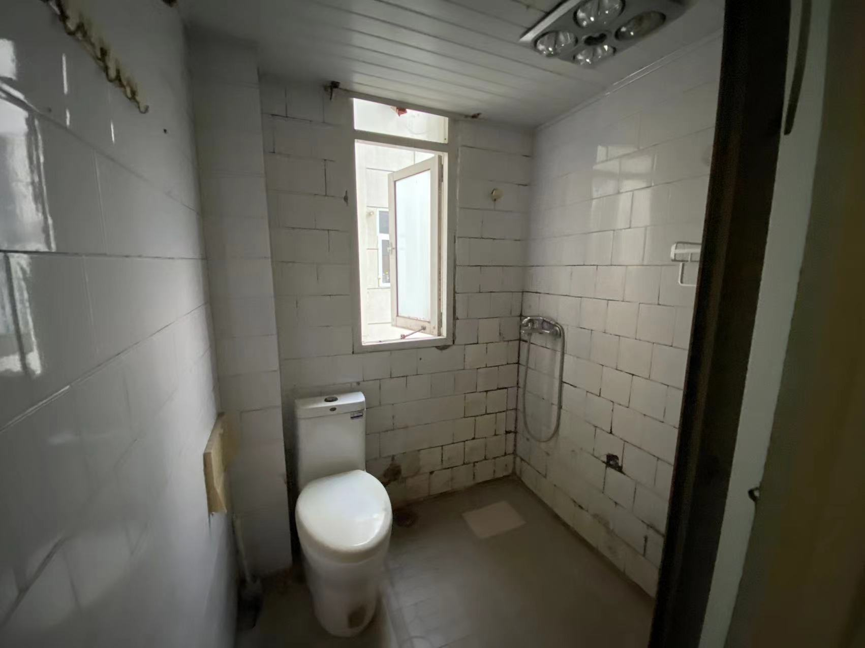 光明南村 3室1厅1卫 88.00m&sup2;