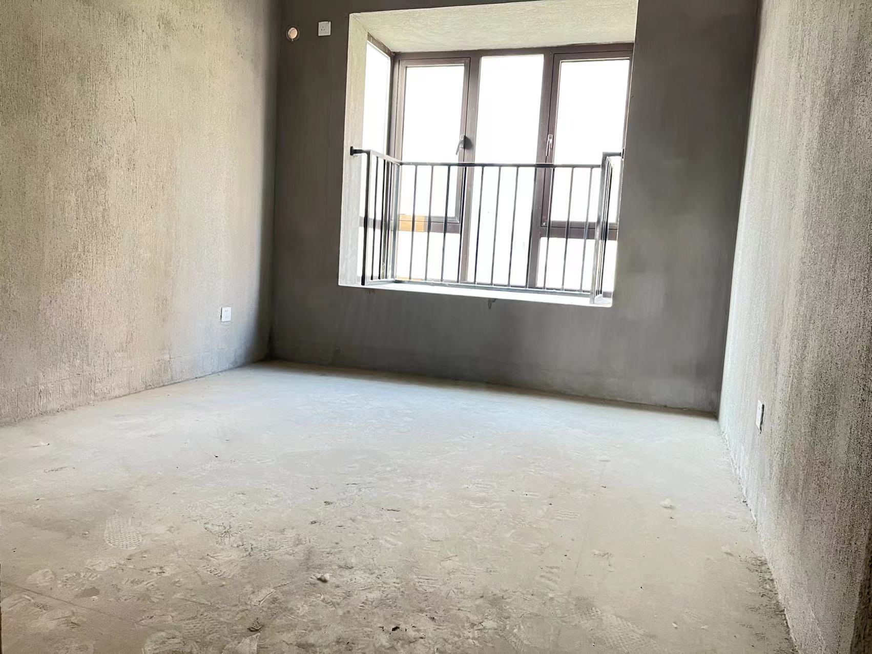 华强城 4室2厅2卫 158.00m&sup2;