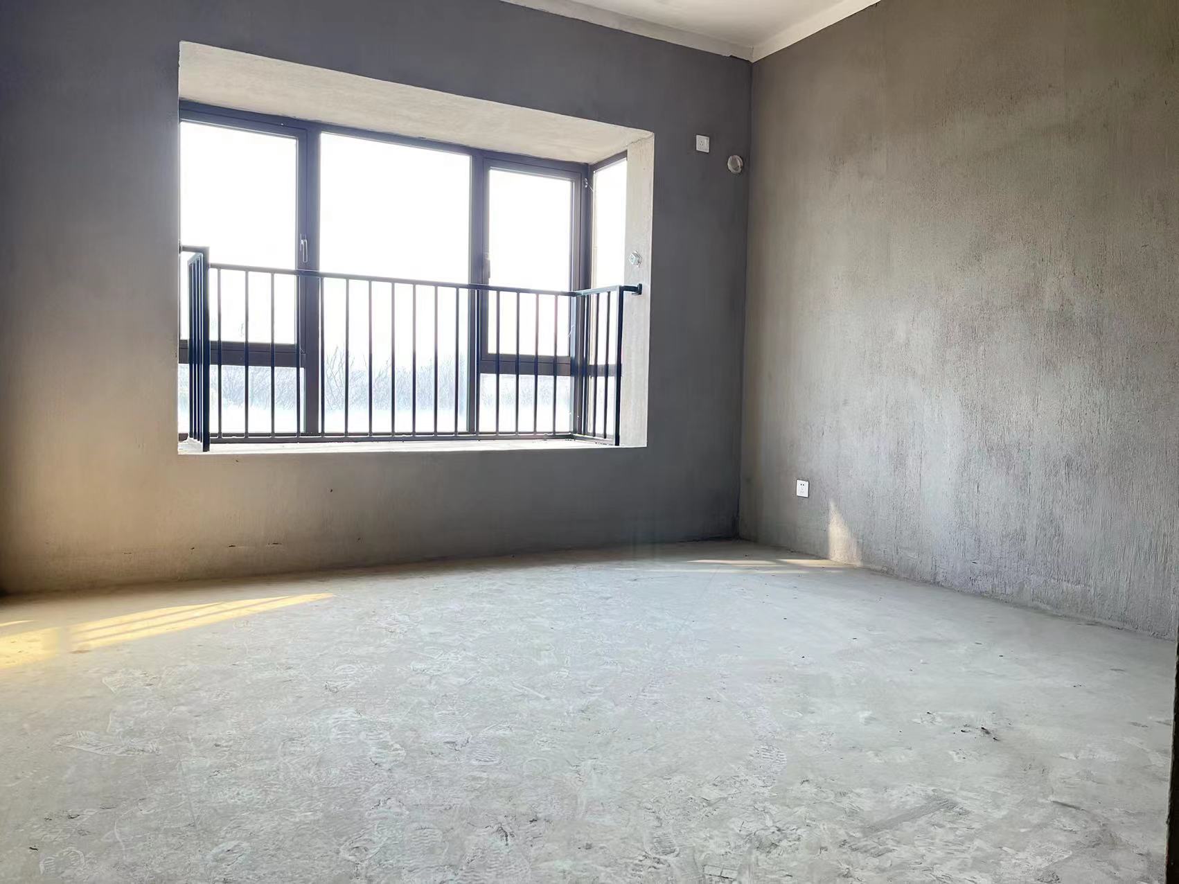 华强城 4室2厅2卫 158.00m&sup2;