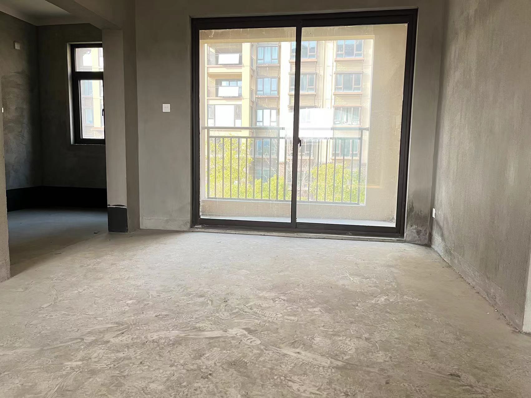华强城 4室2厅2卫 158.00m&sup2;