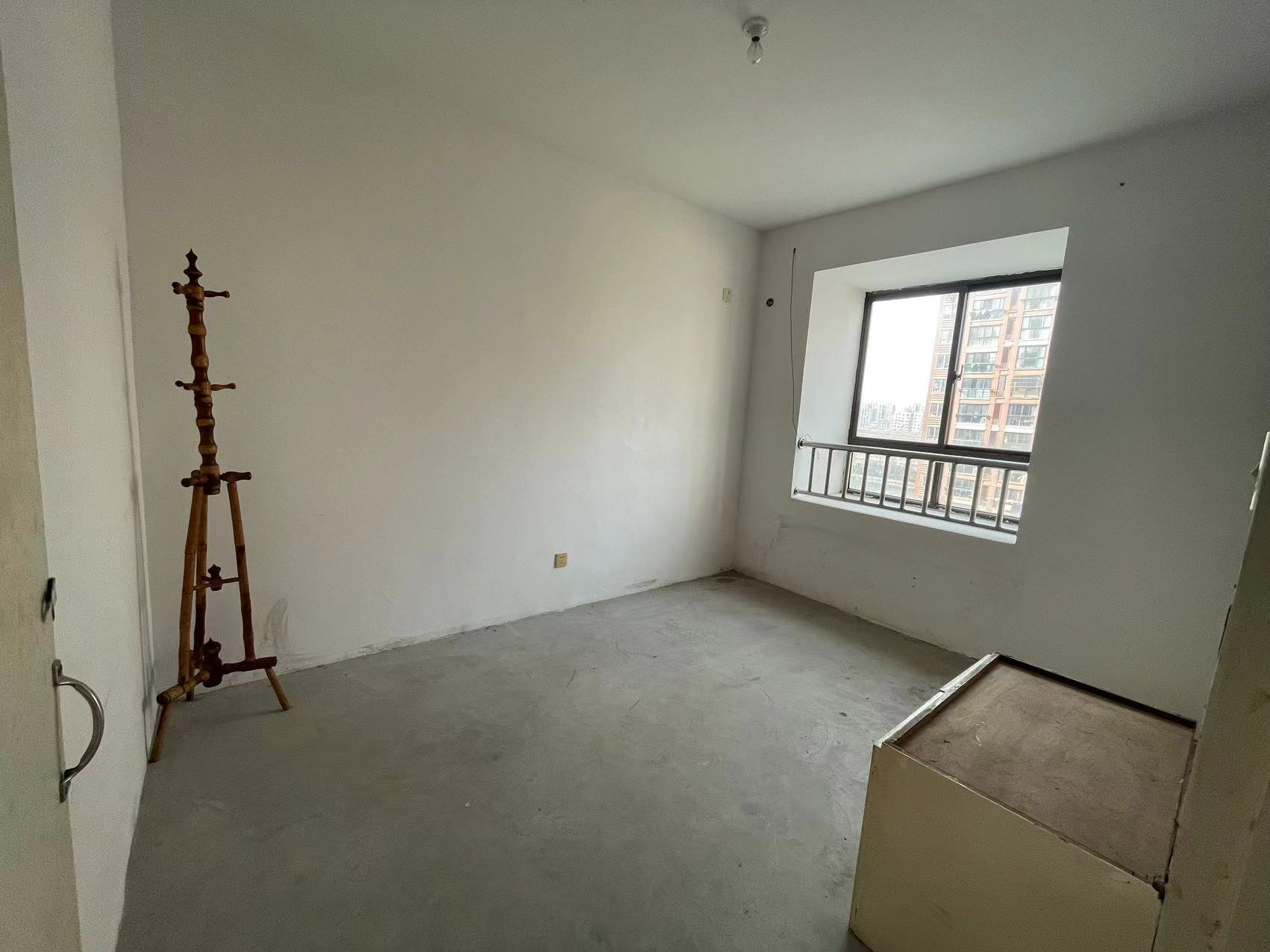 大唐金城 4室2厅2卫 140.07m²