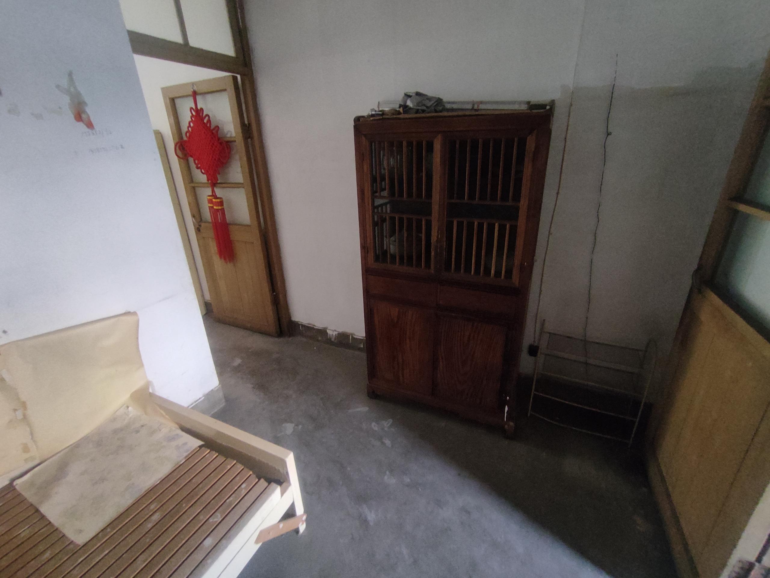 解放新村 1室1厅1卫 41.7m&sup2;