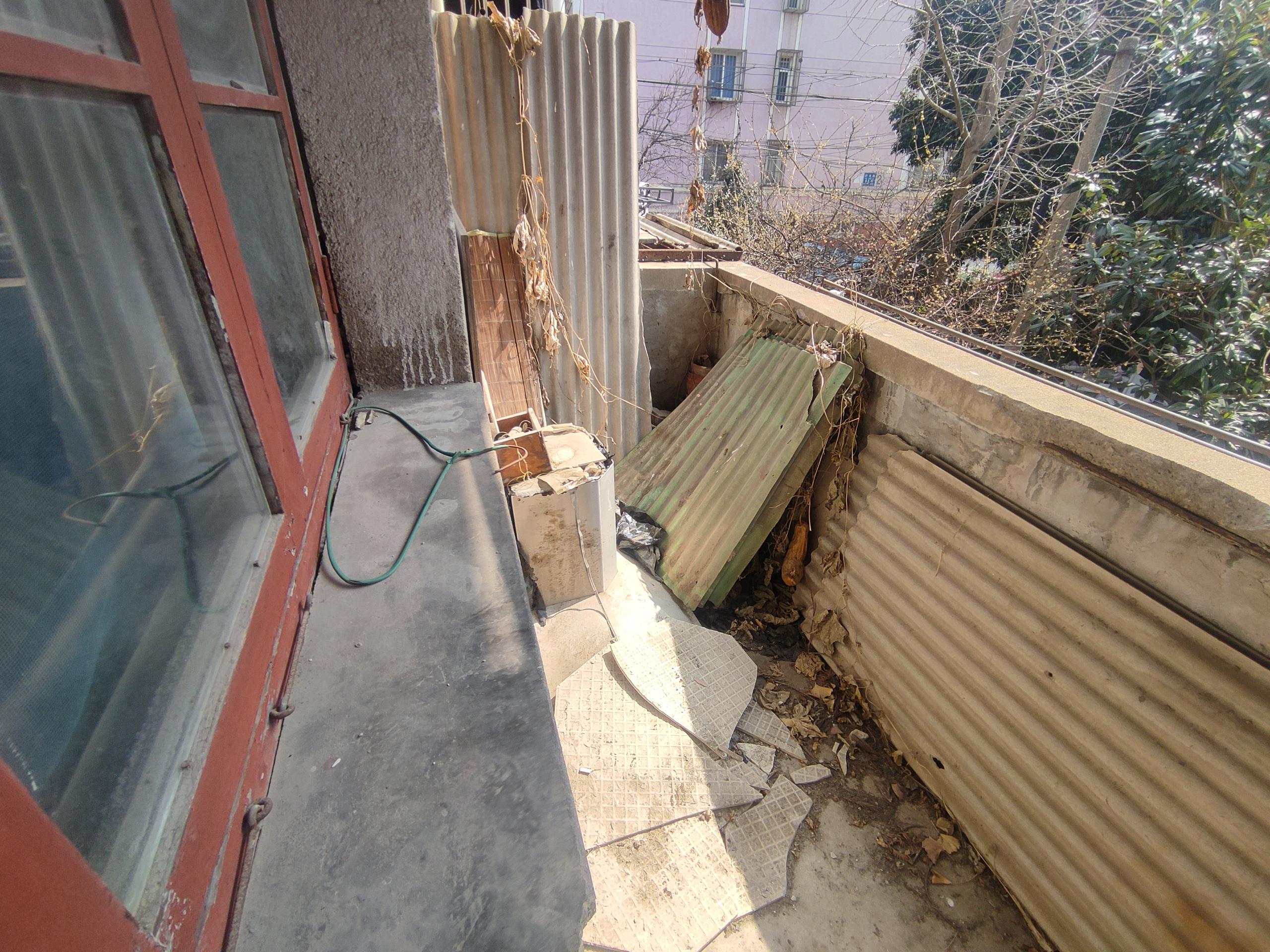 解放新村 1室1厅1卫 41.7m&sup2;