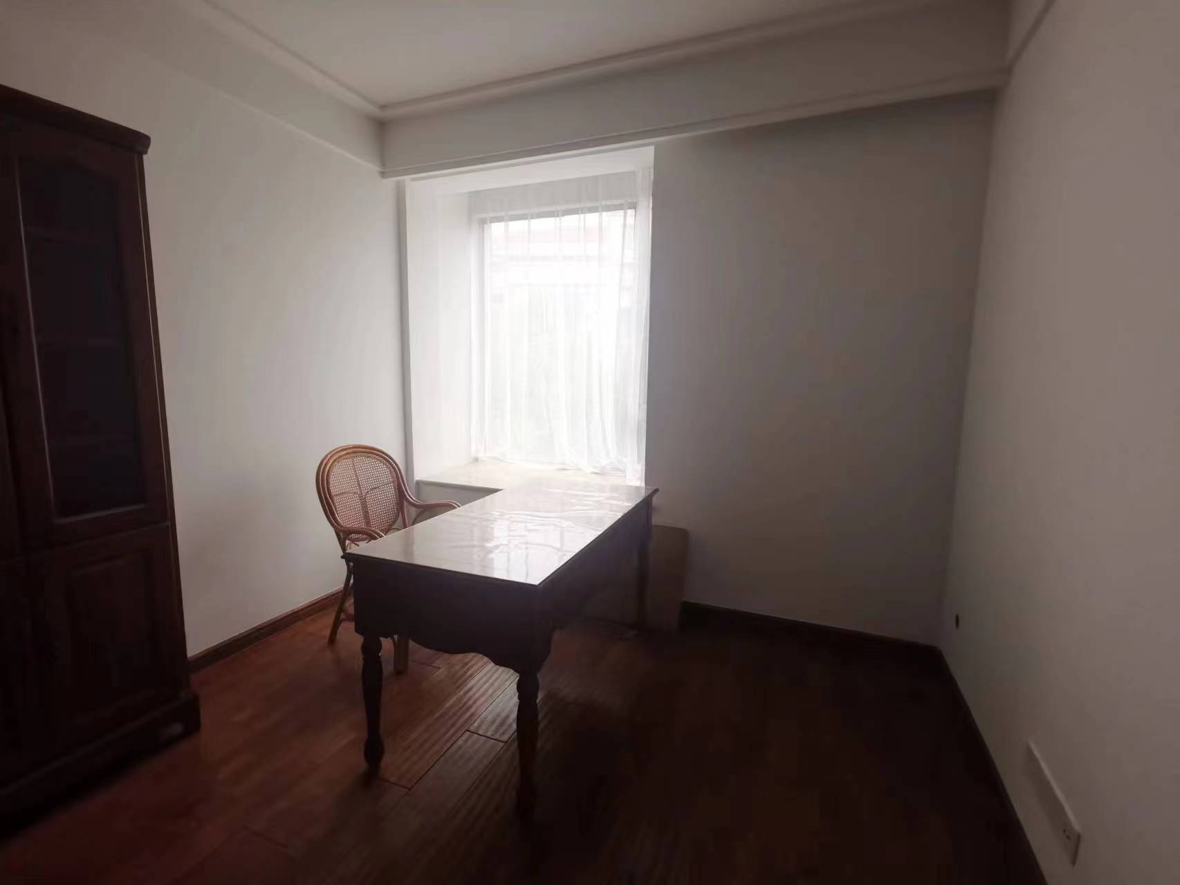 优山美地花园 4室2厅2卫 218m&sup2;