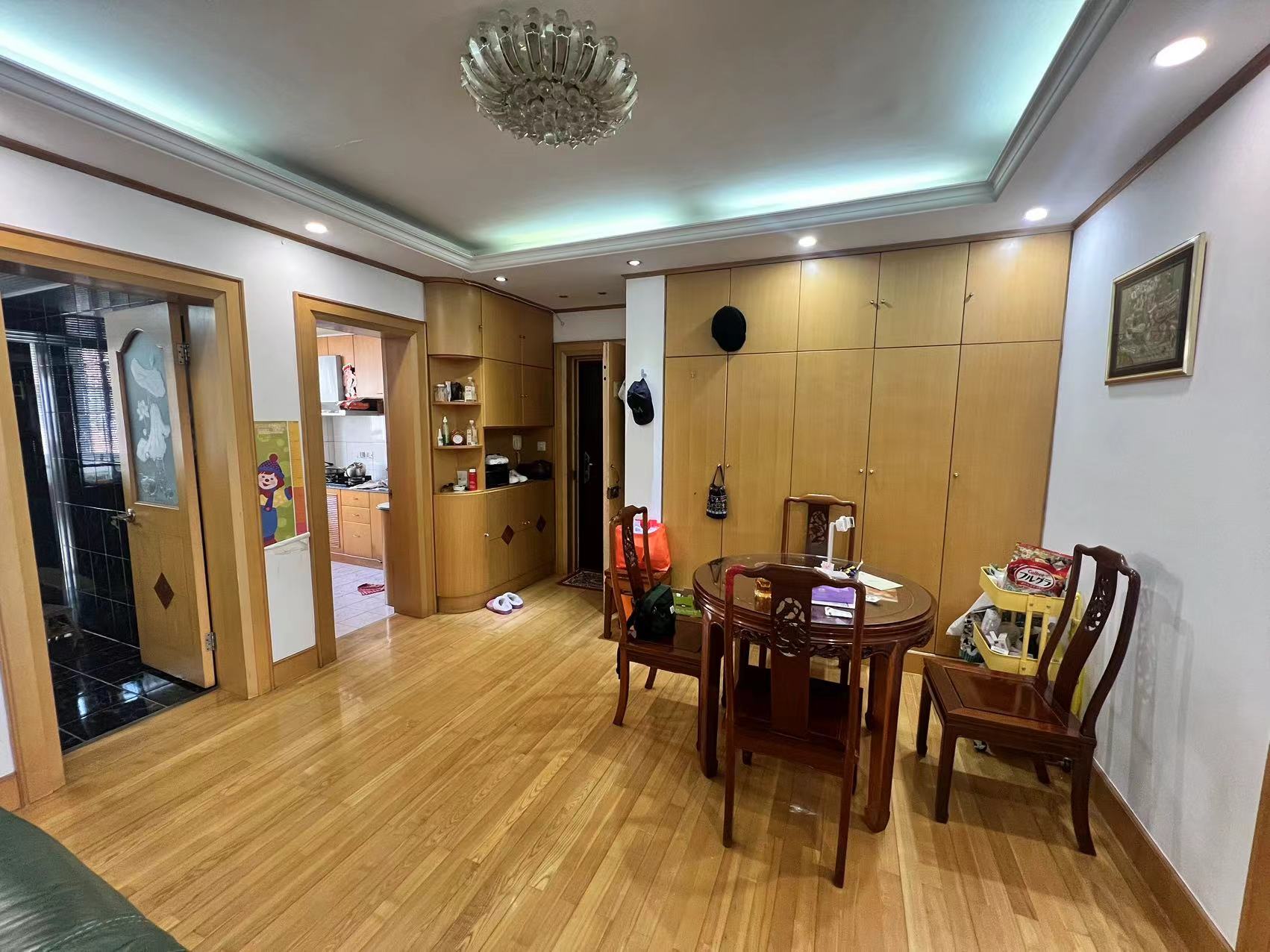 华侨花苑 2室2厅1卫 95m&sup2;
