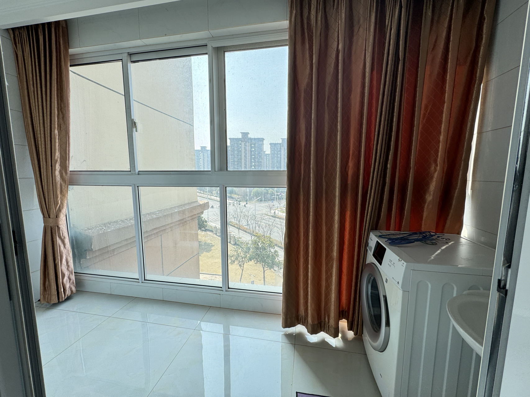 万达华府 3室2厅1卫 108.59m²