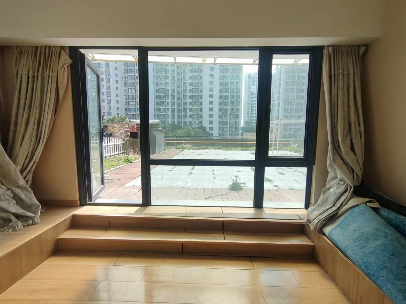中南世纪城北区 2室2厅1卫 106.82m&sup2;