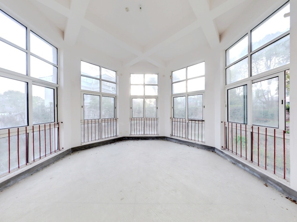 优山美地花园南区 5室3厅3卫 600m&sup2;