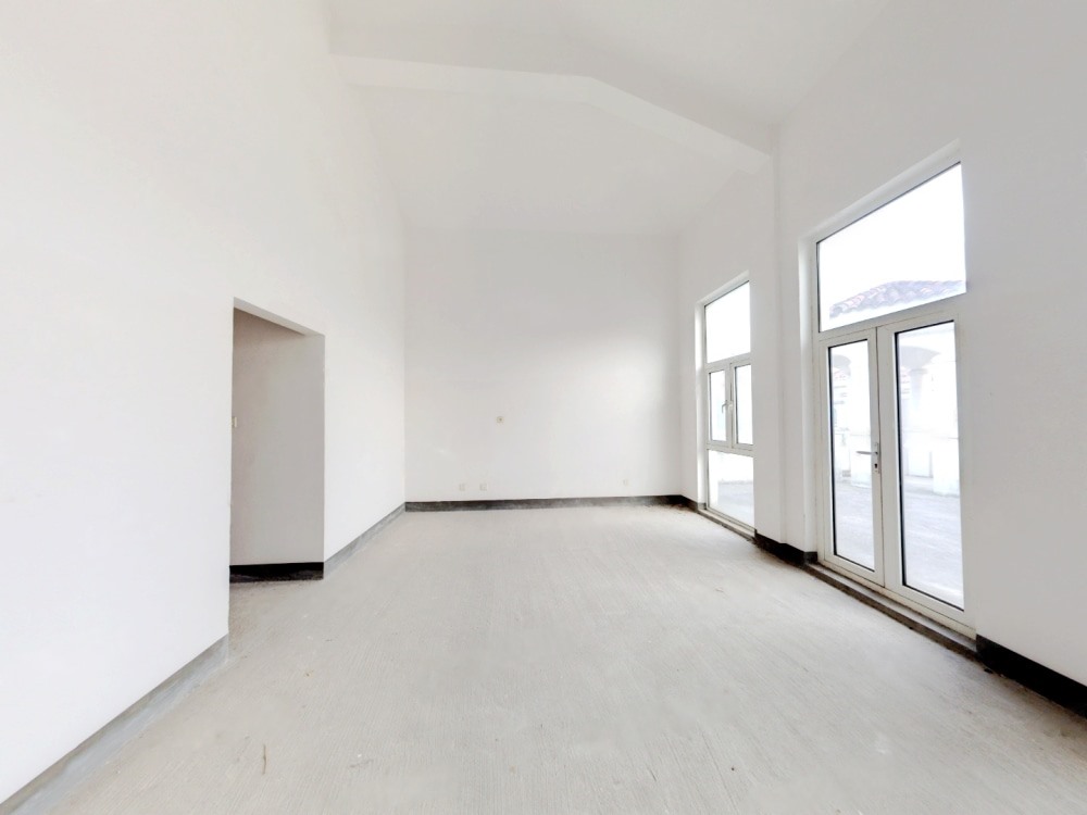 优山美地花园南区 5室3厅3卫 600m&sup2;