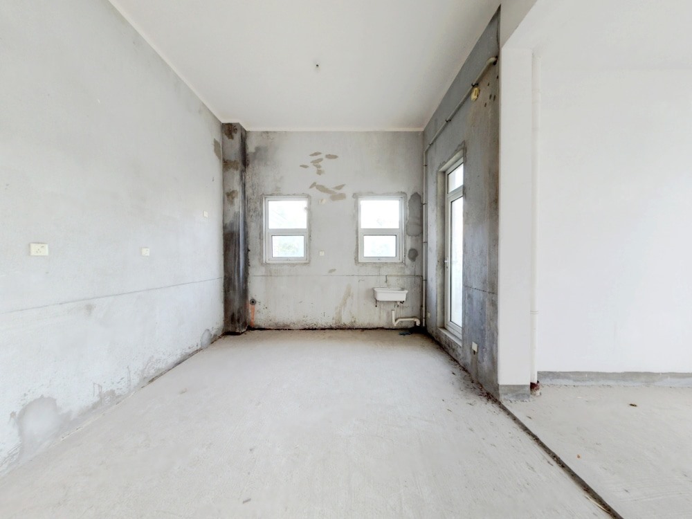 优山美地花园南区 5室3厅3卫 600m&sup2;