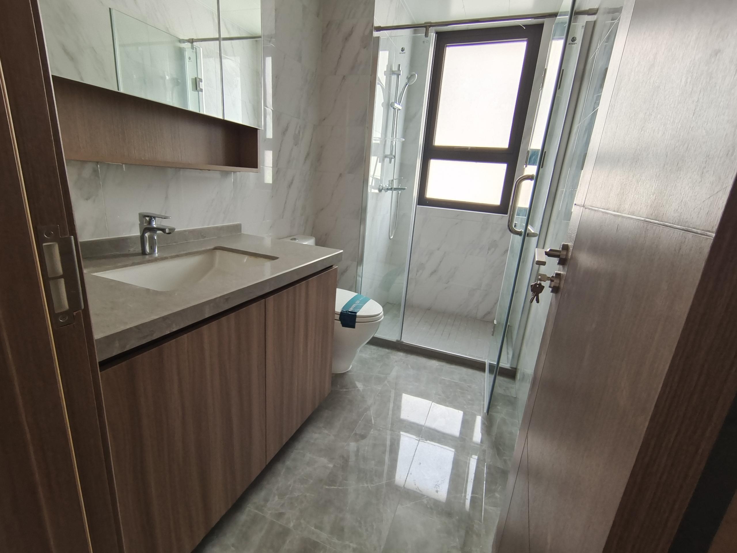 中海上东区 4室2厅2卫 143m&sup2;