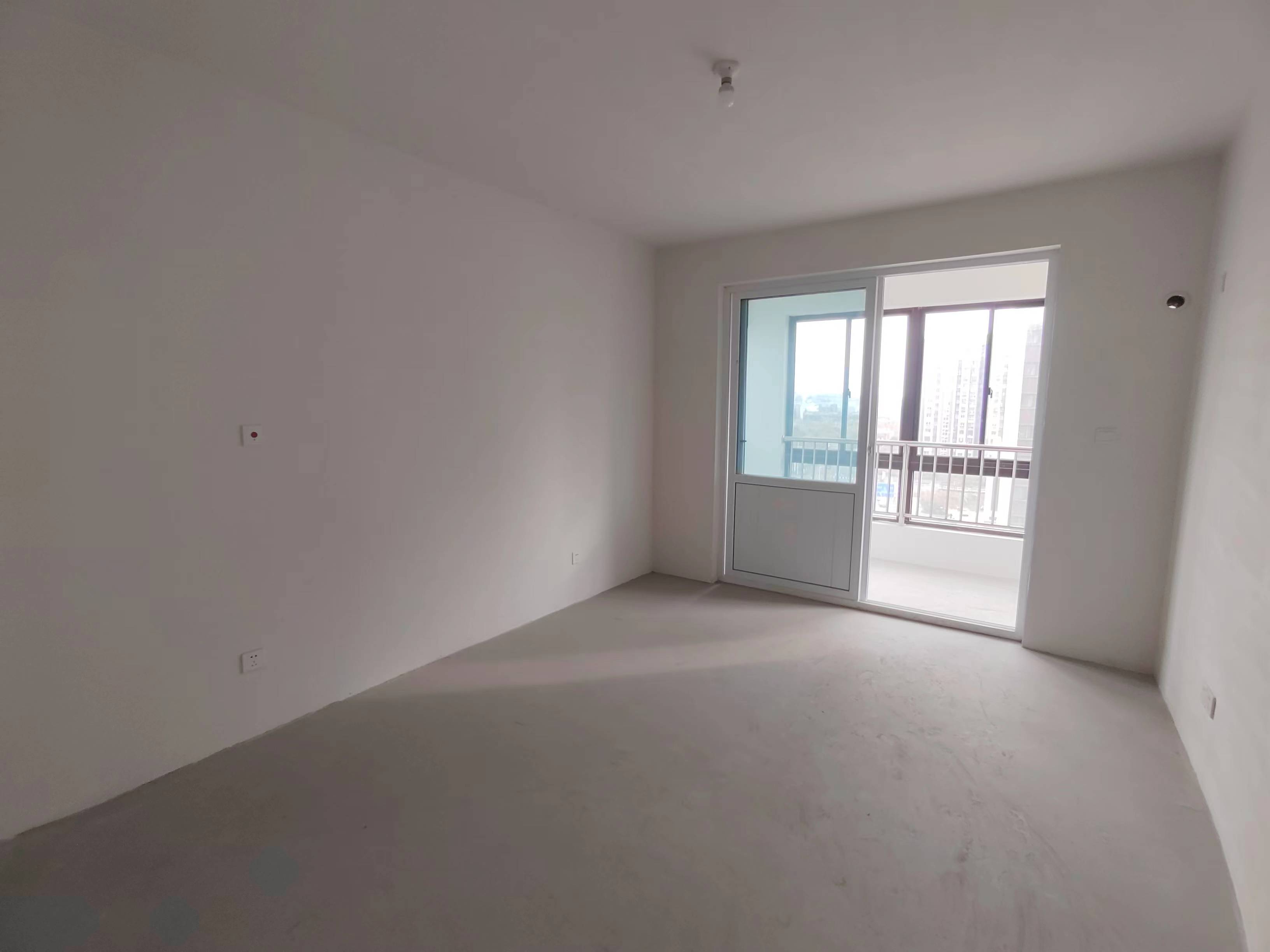 和润花苑 2室2厅1卫 98m&sup2;