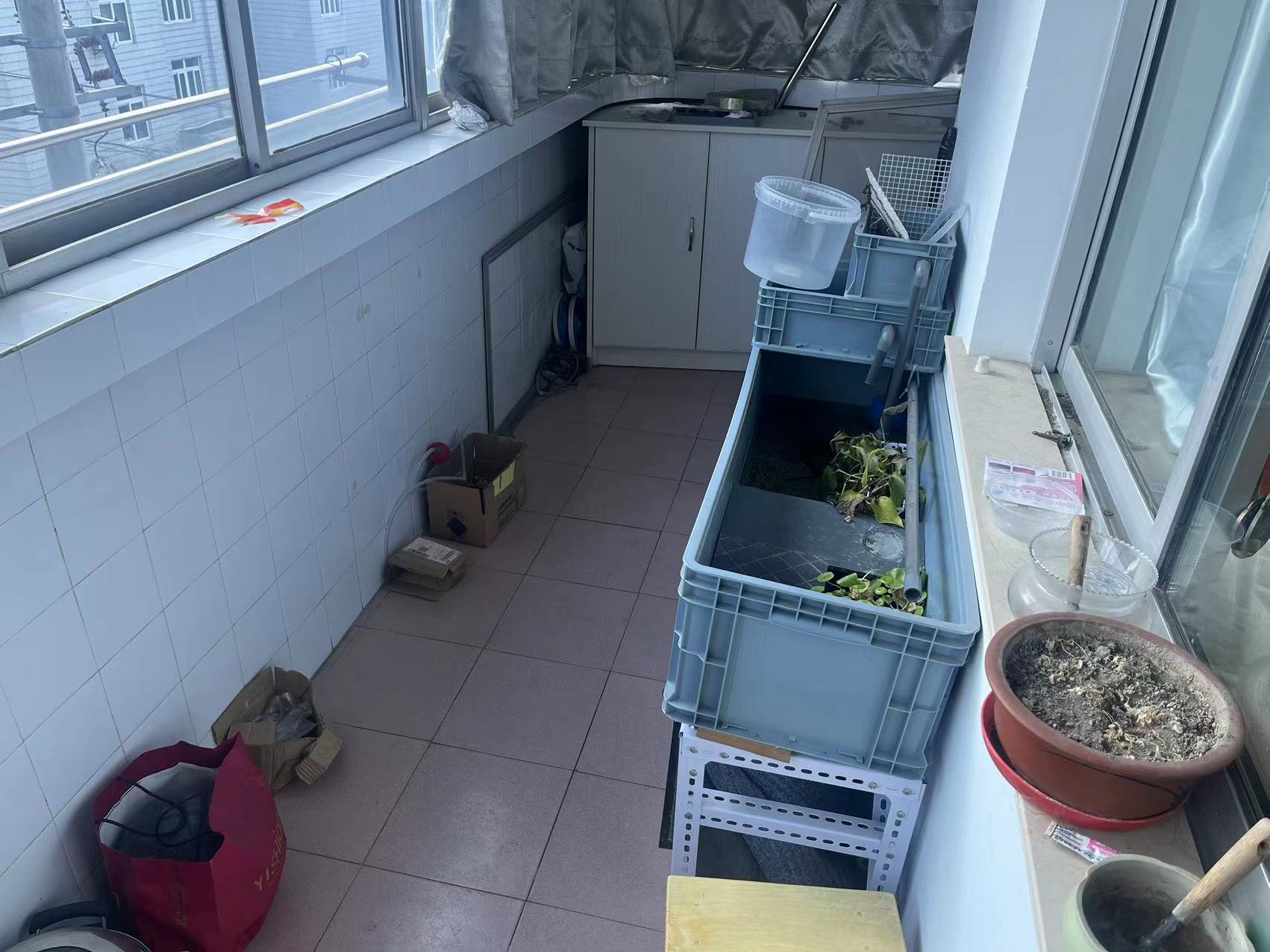 法官公寓 2室1厅1卫 71m&sup2;