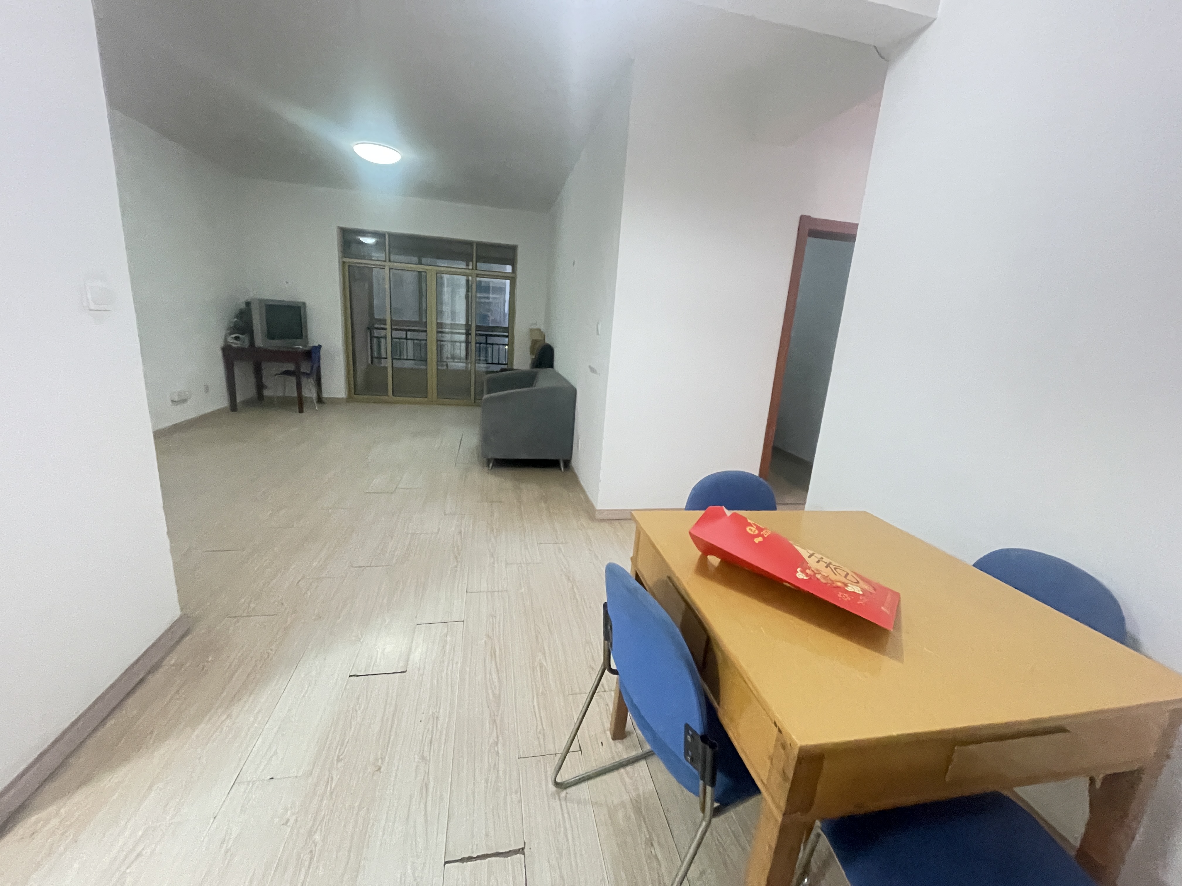 恒盛豪庭 3室2厅2卫 130.99m&sup2;