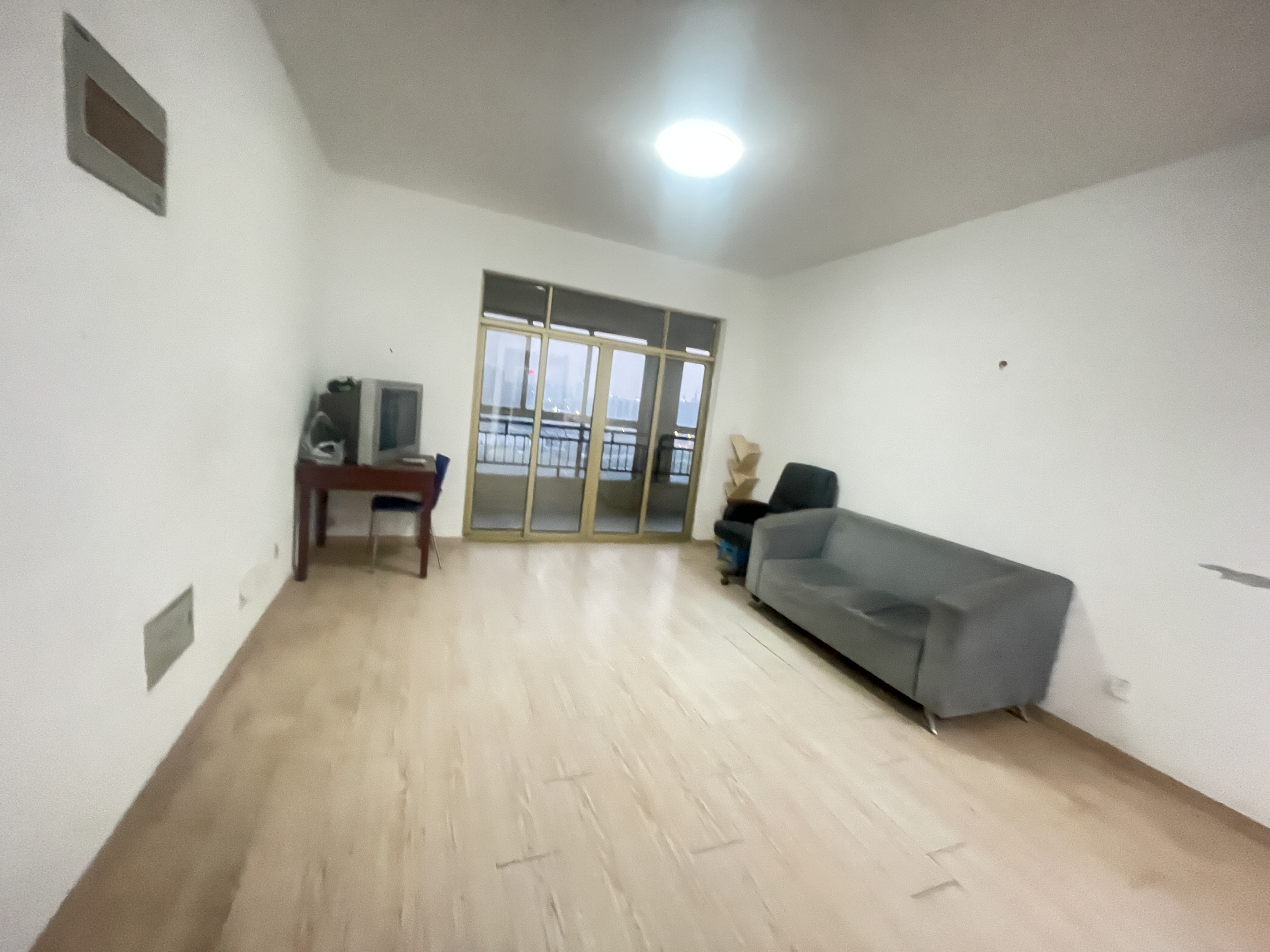 恒盛豪庭 3室2厅2卫 130.99m&sup2;