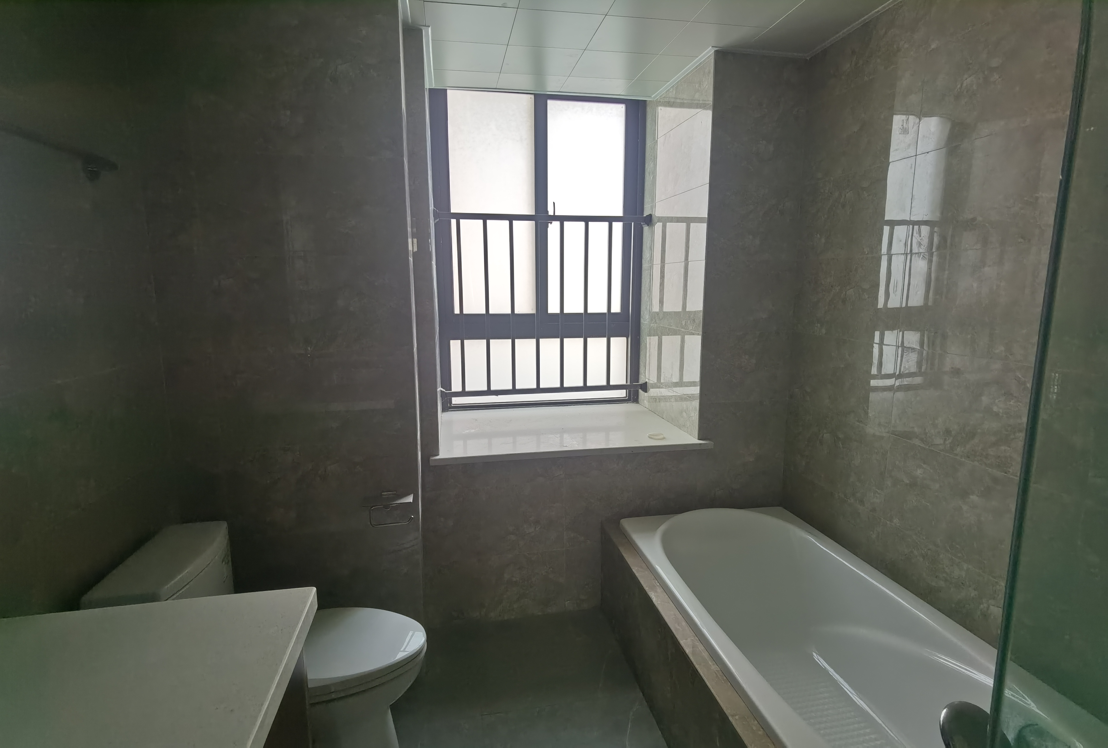 华强国际公馆 5室2厅3卫 189m&sup2;