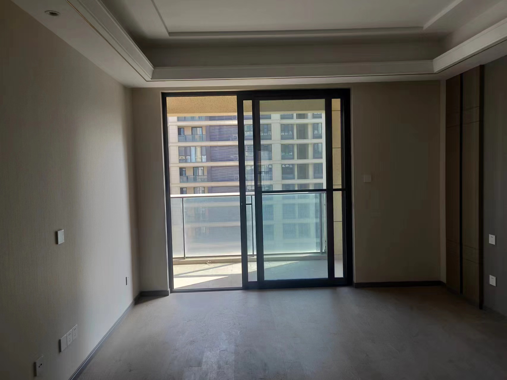 绿城·诚园 3室2厅2卫 128.5m²
