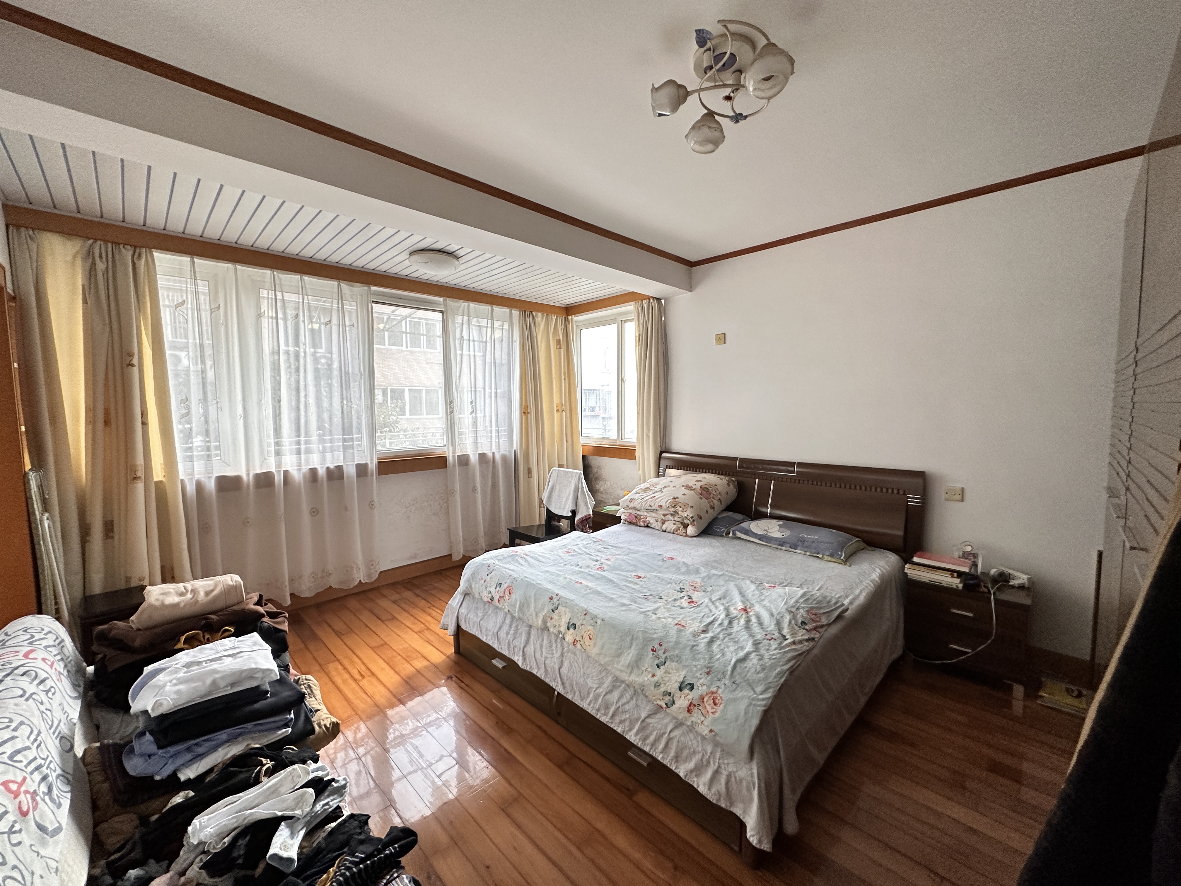 启秀南苑 3室1厅1卫 100.24m&sup2;