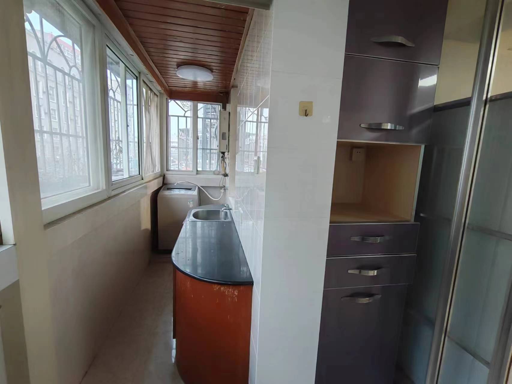 宏丰苑 3室2厅2卫 132m&sup2;