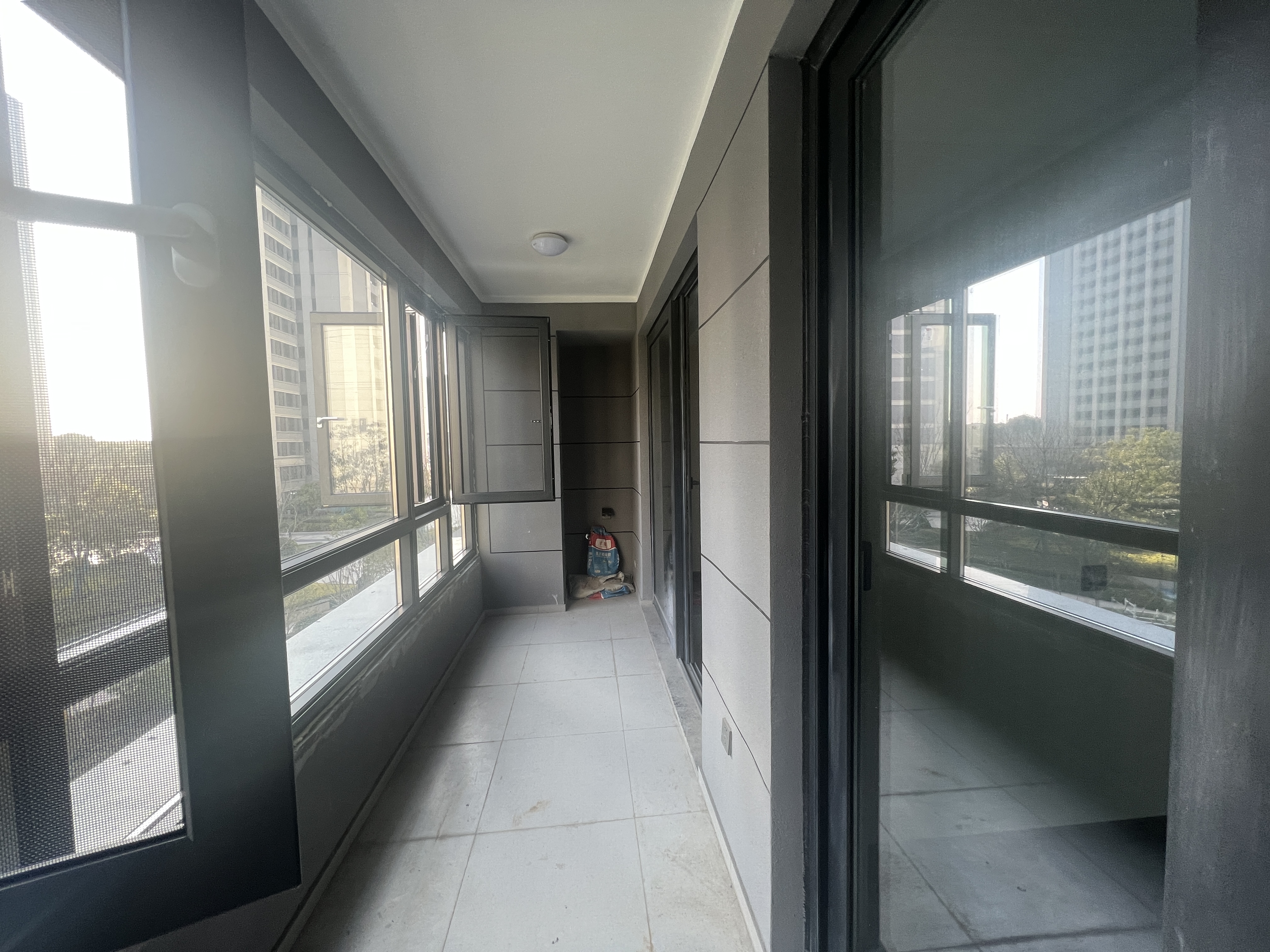 万科未来之光 3室2厅2卫 112m&sup2;